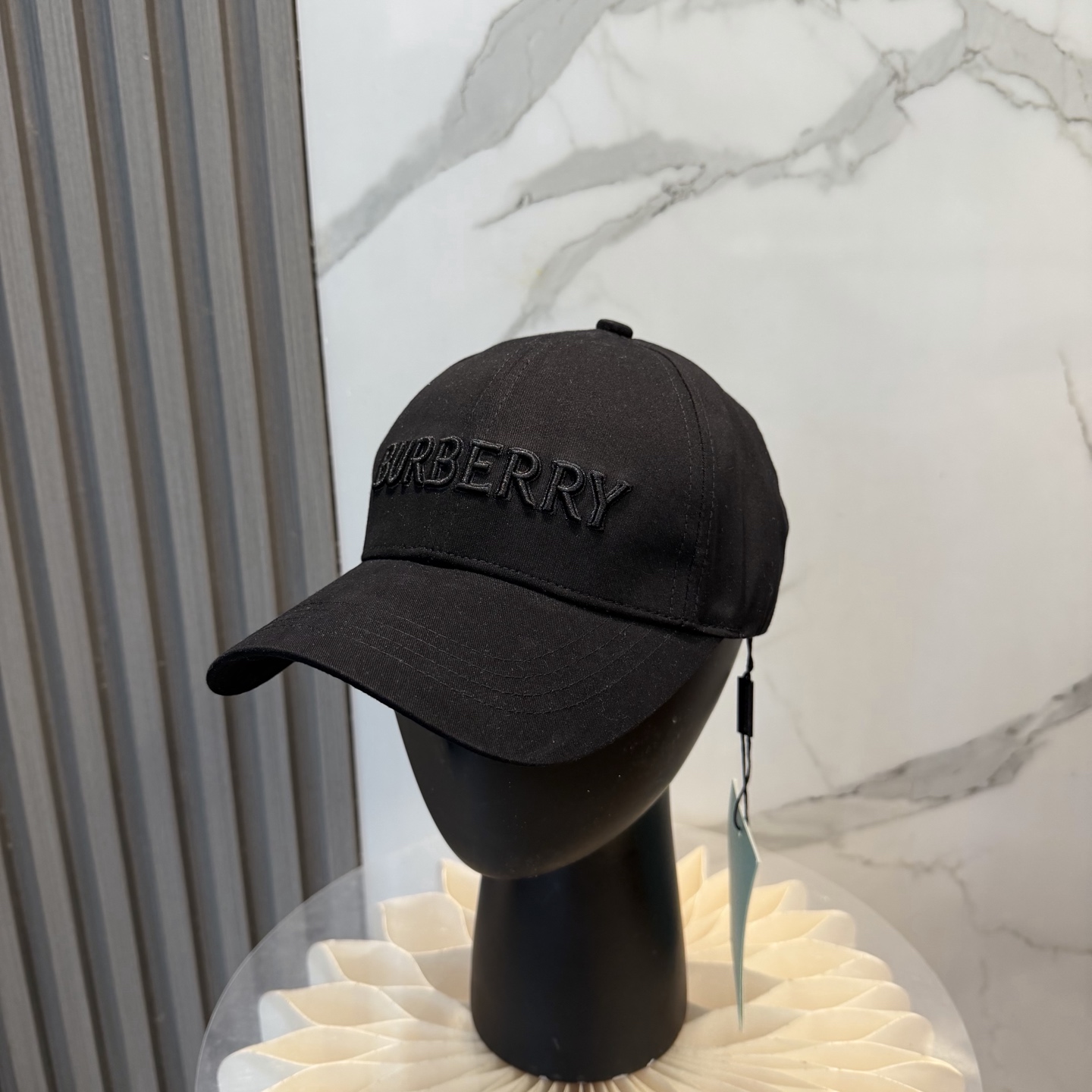 Burberry 款纯棉内里，完美版型， 品质，独家 摄，男女适用