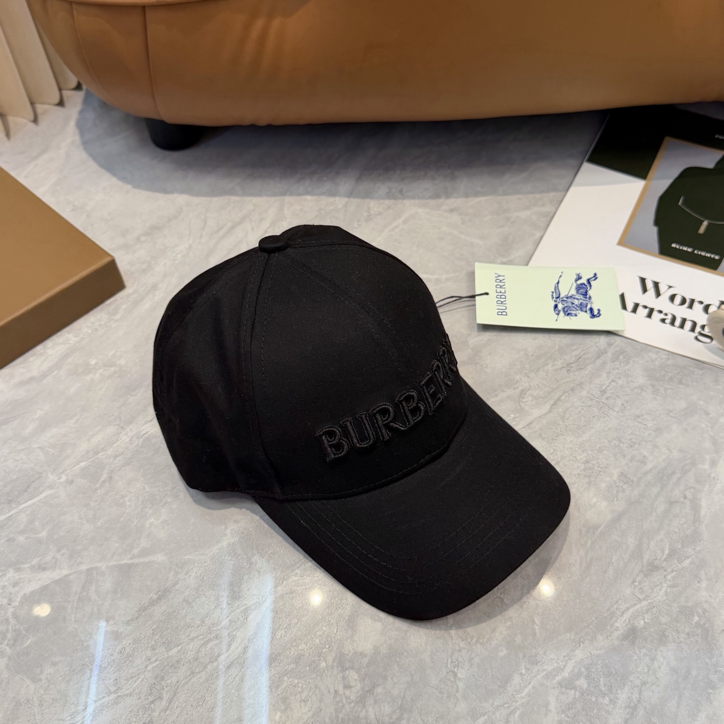 Burberry 款纯棉内里，完美版型， 品质，独家 摄，男女适用