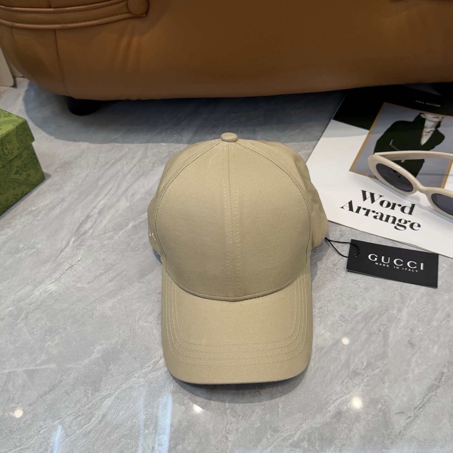 古奇棒球帽♥️🧢新品，棒球帽，原单品质火爆来袭 🔥🎩 工艺非常精美 高档大气上档次！低调奢华，方便携带！