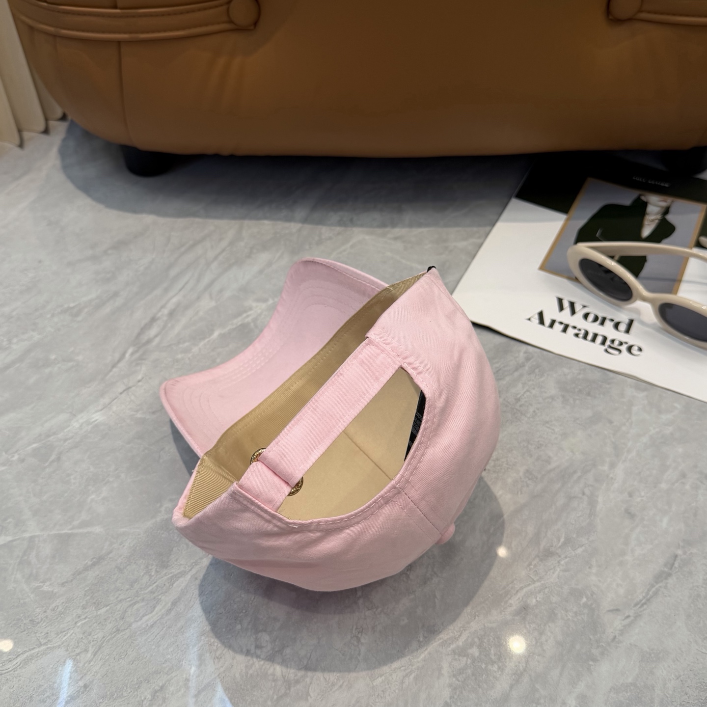 Gucci 古奇棒球帽 ，棒球帽，火爆来袭 工艺非常精美 高档 上档次 低调奢华，方便携带 跑量