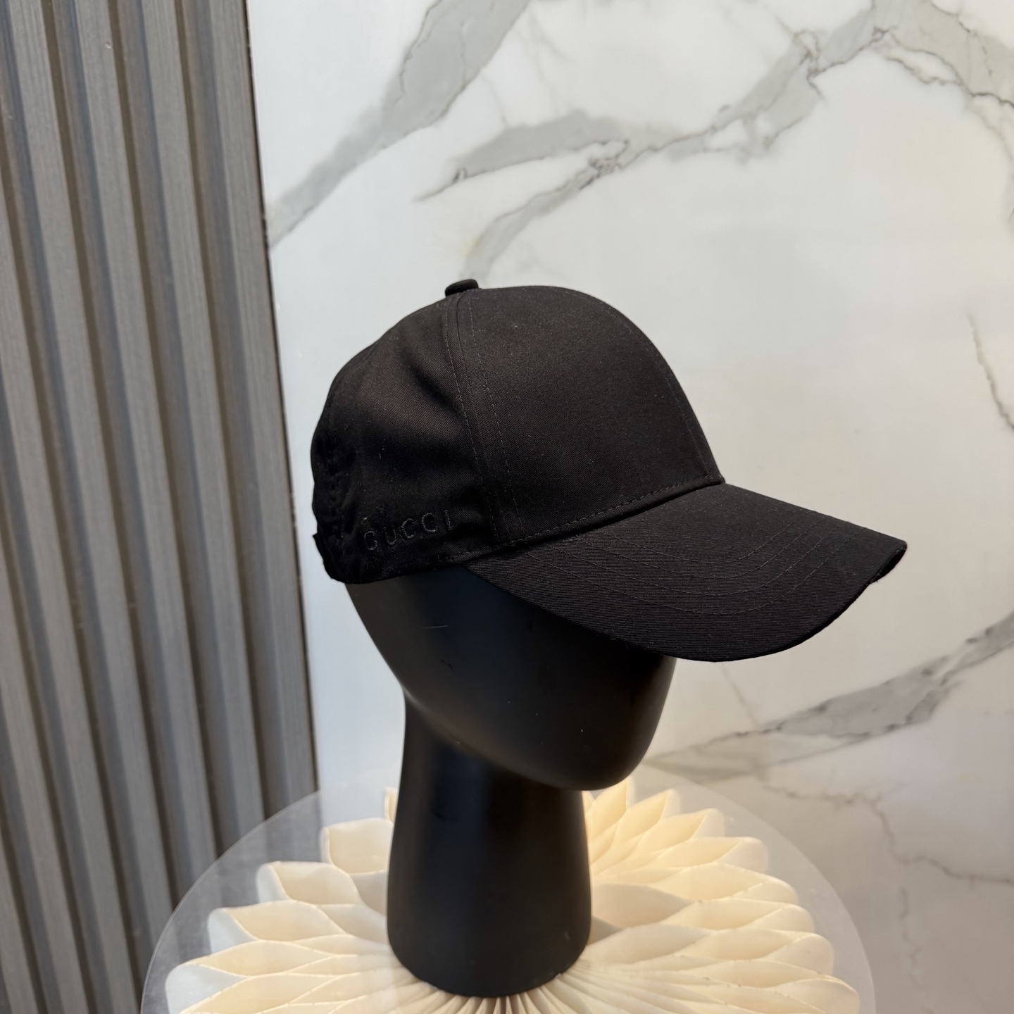 Gucci 古奇棒球帽 ，棒球帽，火爆来袭 工艺非常精美 高档 上档次 低调奢华，方便携带 跑量
