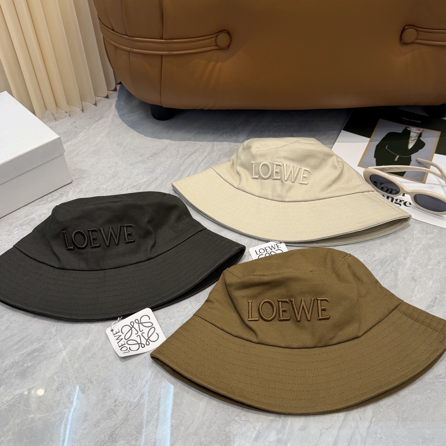 LOEWE罗意威 专柜新品渔夫帽，原单品质，内标齐全，头围57cm