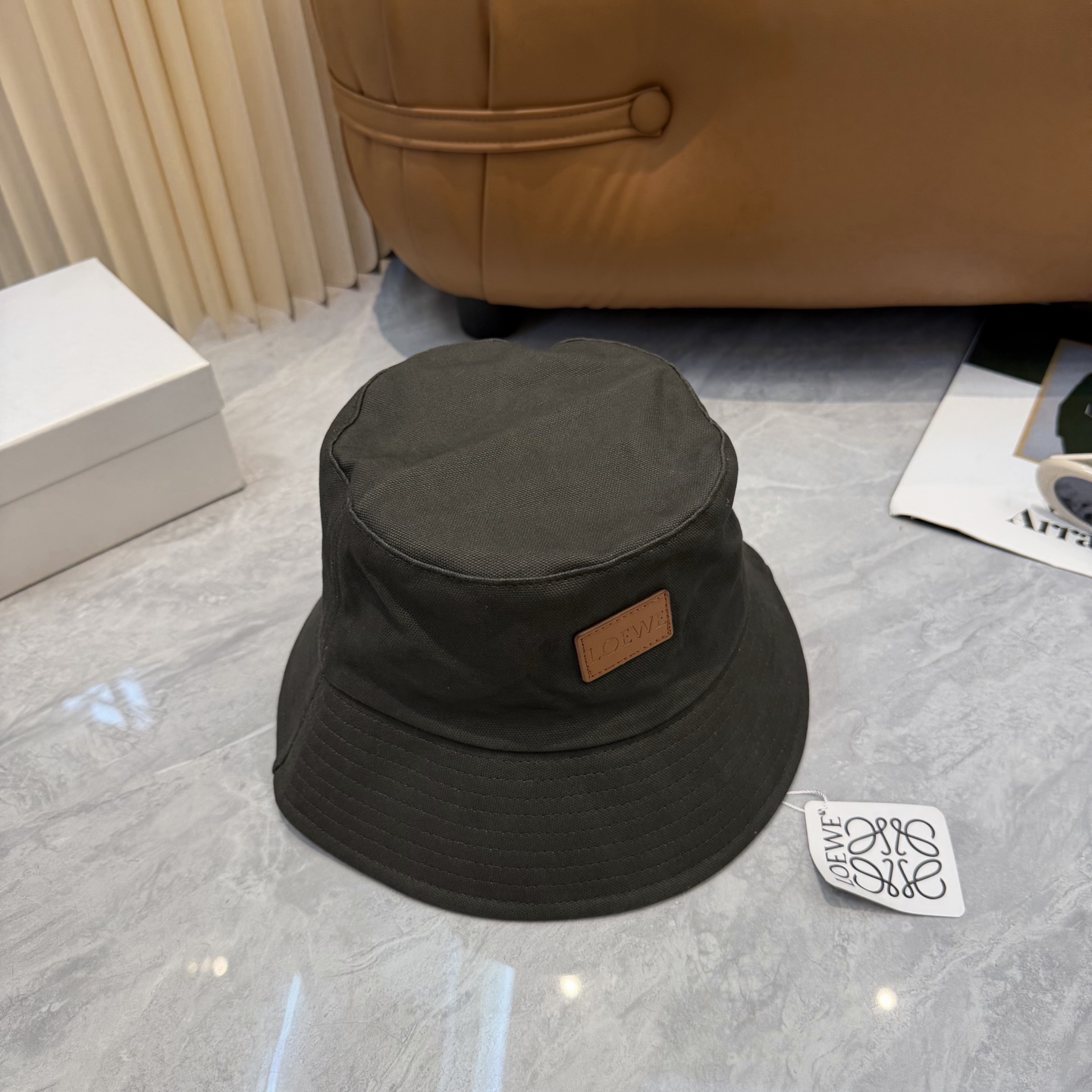 LOEWE罗意威 专柜新品渔夫帽，原单品质，内标齐全，头围57cm