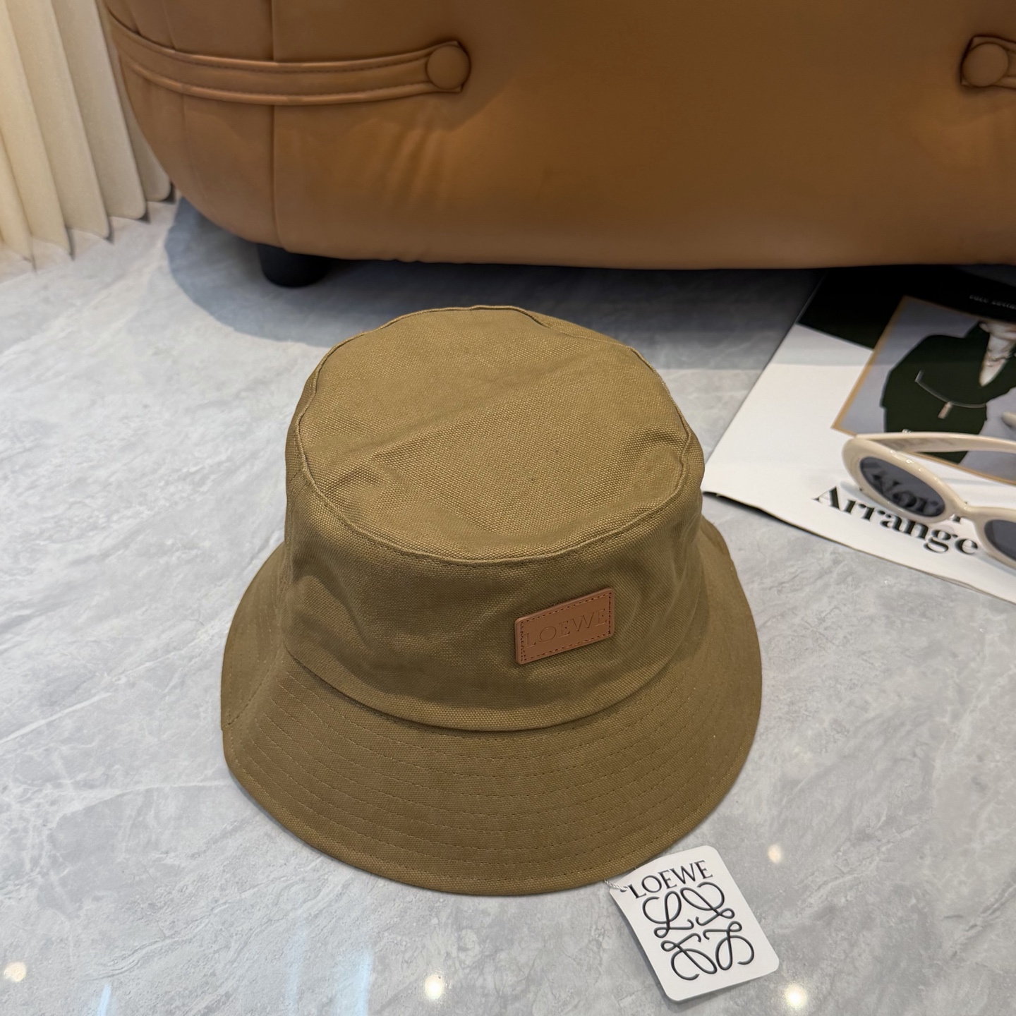LOEWE罗意威 专柜新品渔夫帽，原单品质，内标齐全，头围57cm