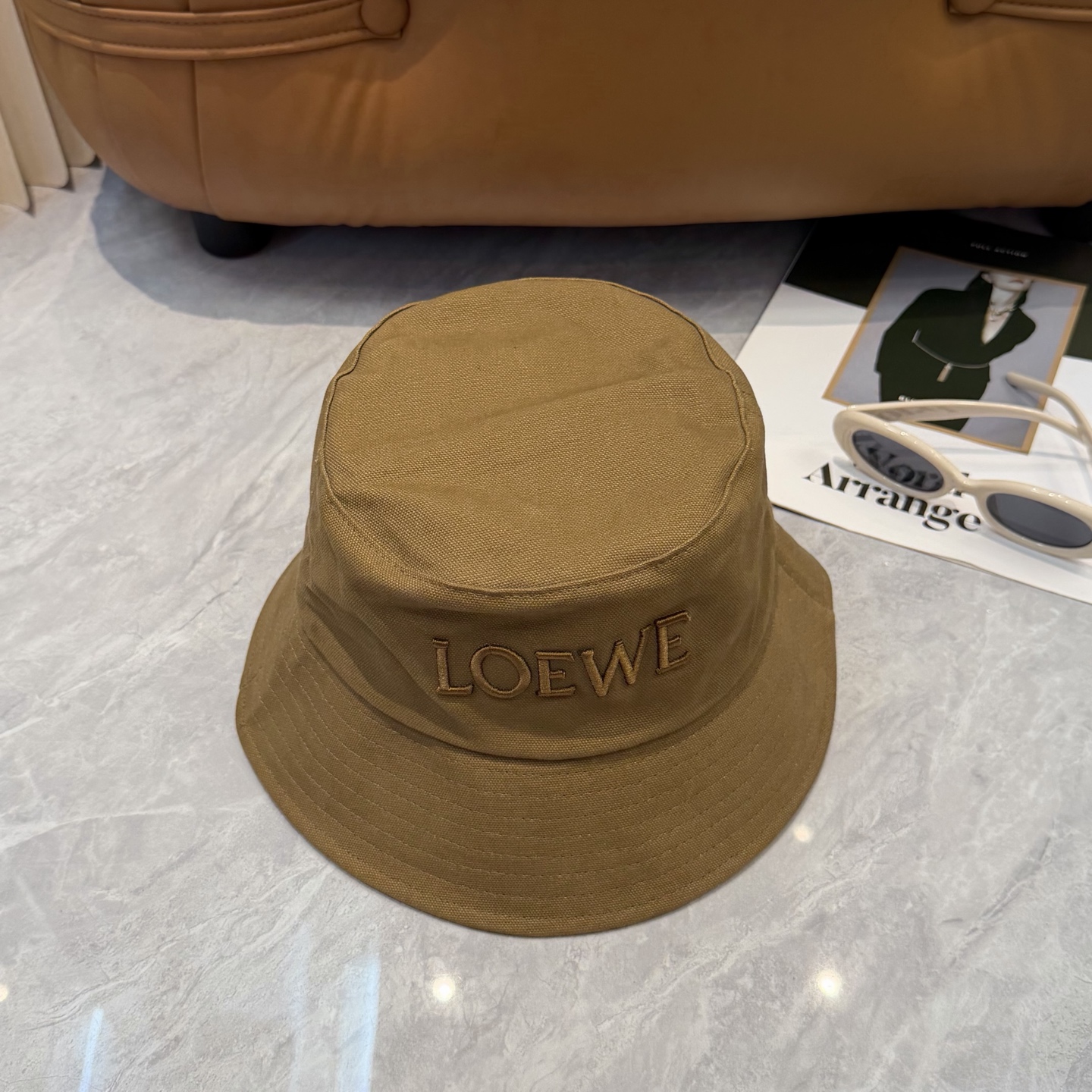 LOEWE罗意威 专柜新品渔夫帽，原单品质，内标齐全，头围57cm
