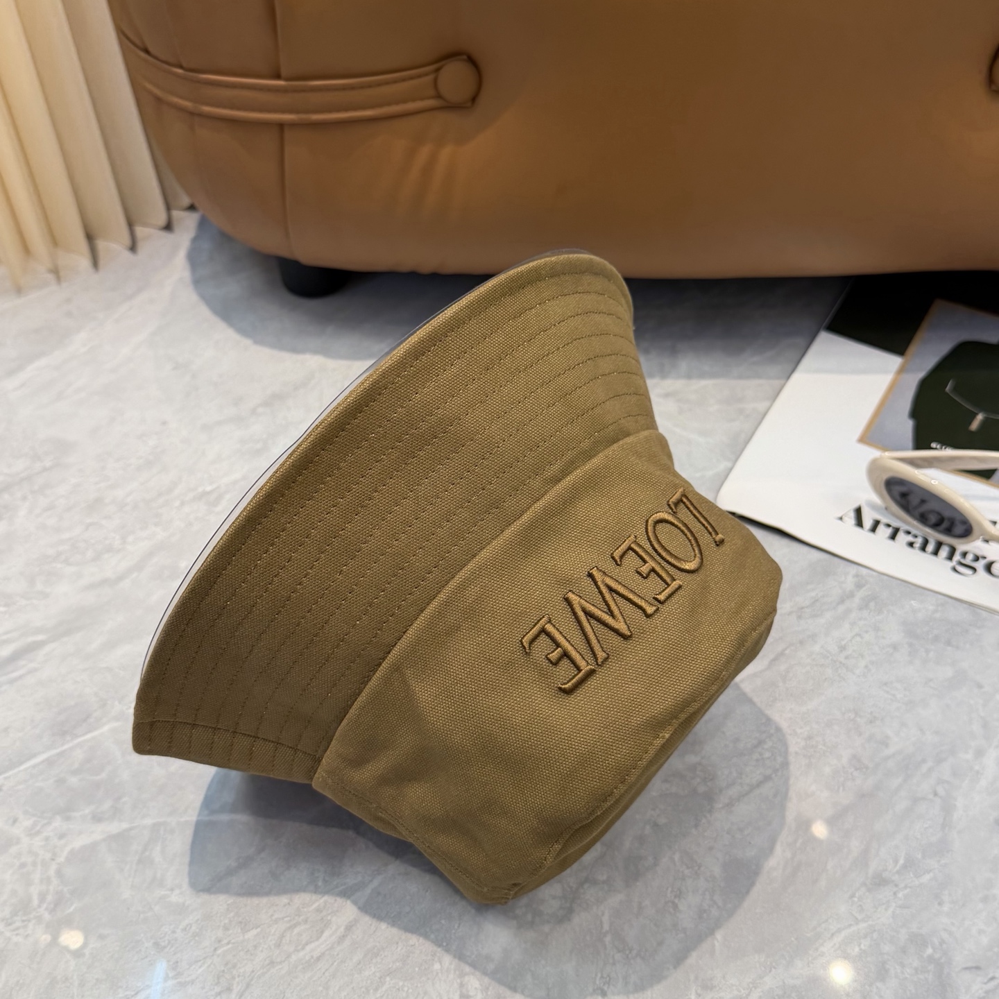LOEWE罗意威 专柜新品渔夫帽，原单品质，内标齐全，头围57cm