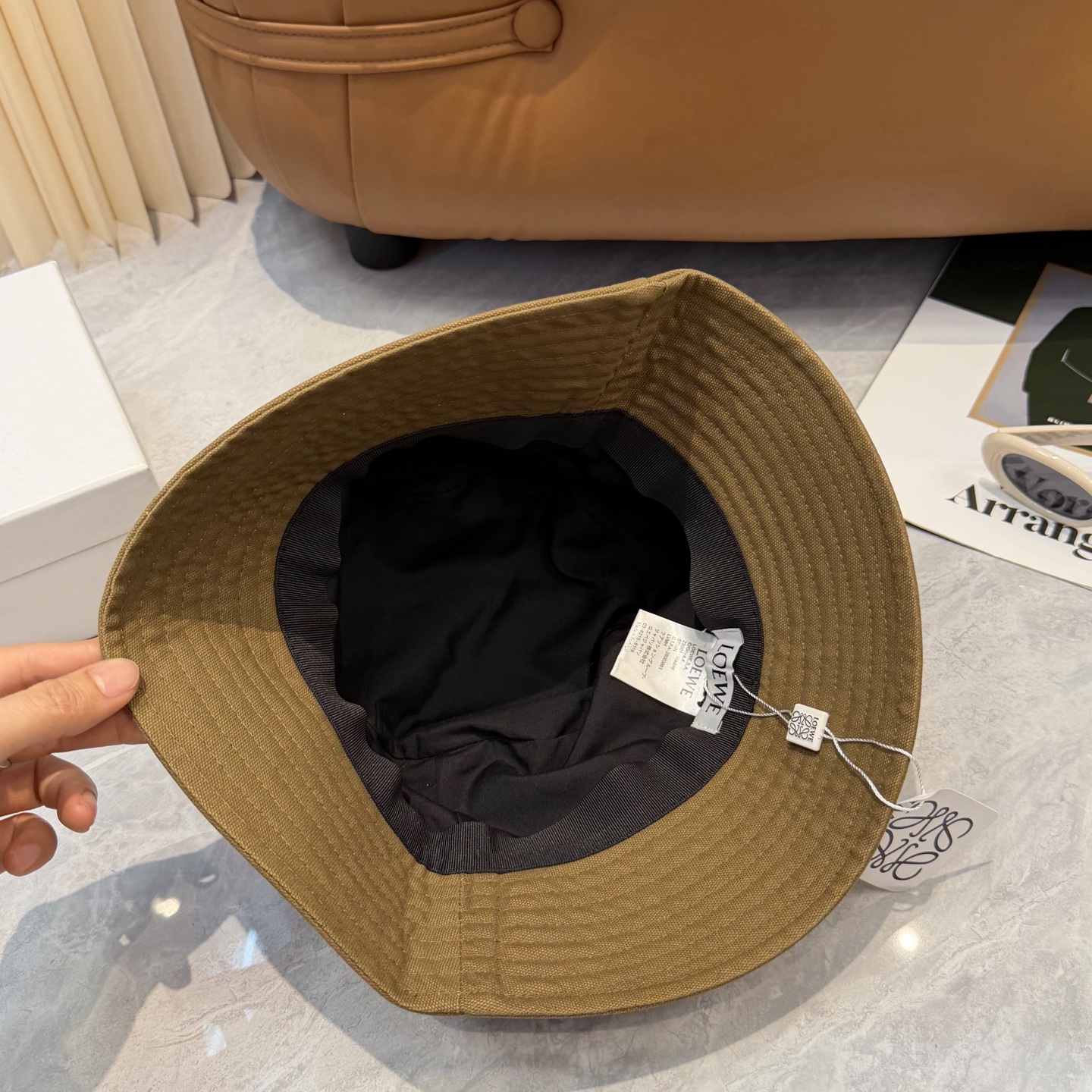 LOEWE罗意威 专柜新品渔夫帽，原单品质，内标齐全，头围57cm