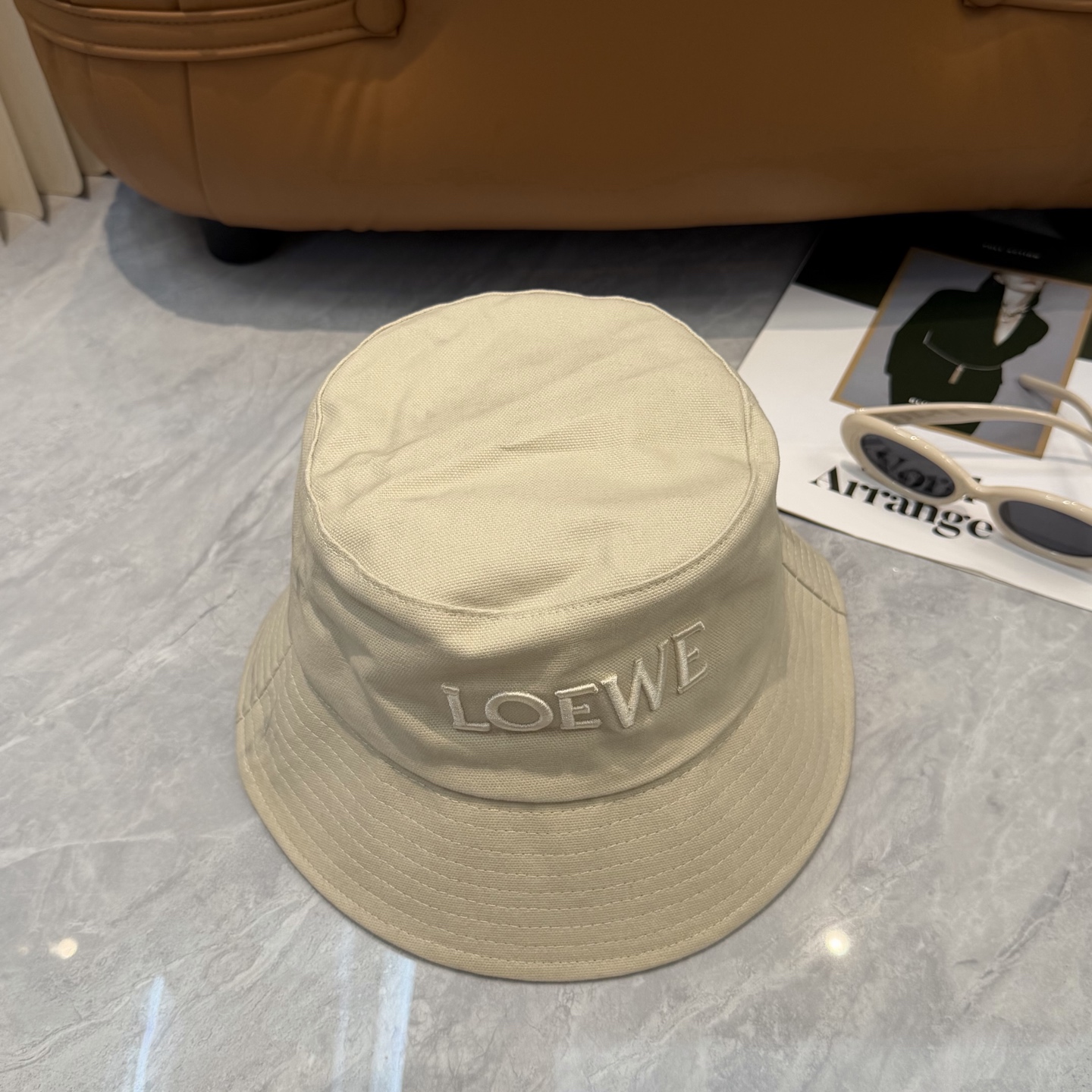 LOEWE罗意威 专柜新品渔夫帽，原单品质，内标齐全，头围57cm