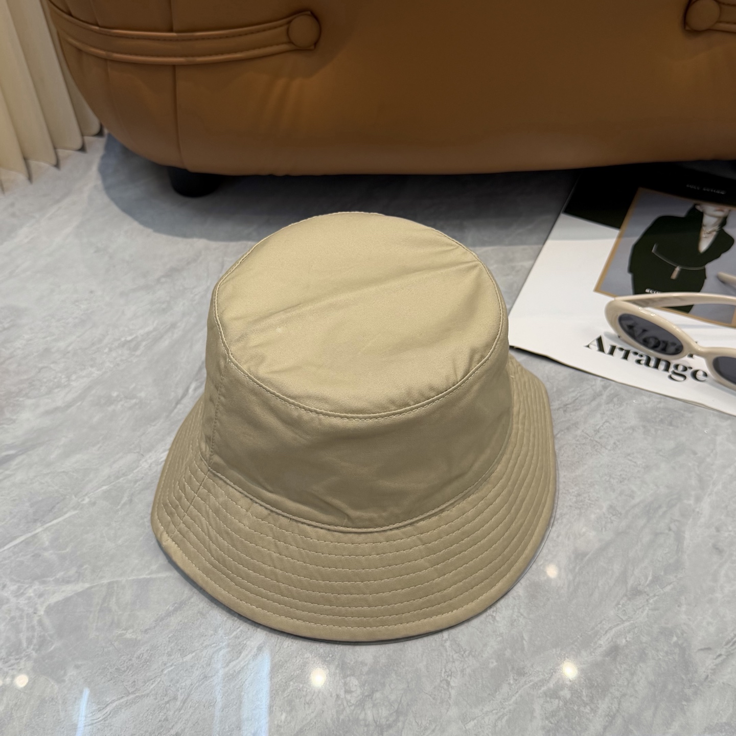 Burberry Burberry（巴宝莉）双面渔夫帽 轻盈透气。完美版型，独家 摄，男女适用
