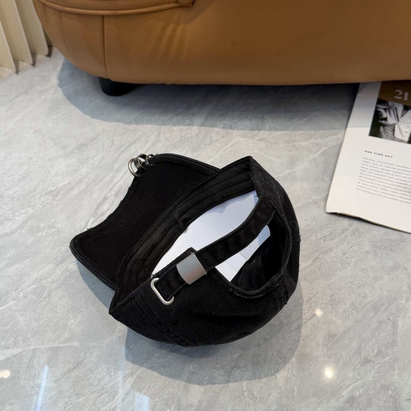 Moncler 蒙口MONCLER 新款棒球帽，炸街单品，风格很OK， . 博主的最爱 高品质舒适透气，凹造型很