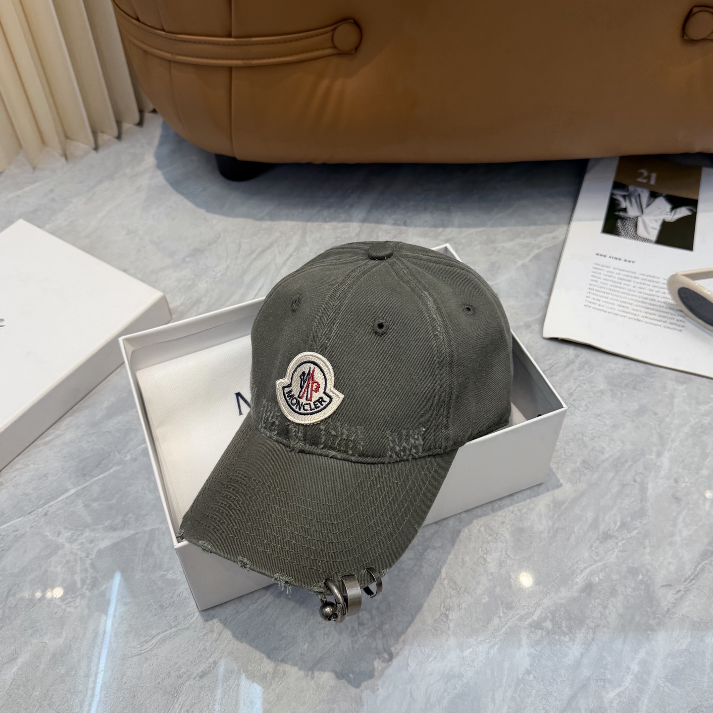 Moncler 蒙口MONCLER 新款棒球帽，炸街单品，风格很OK， . 博主的最爱 高品质舒适透气，凹造型很