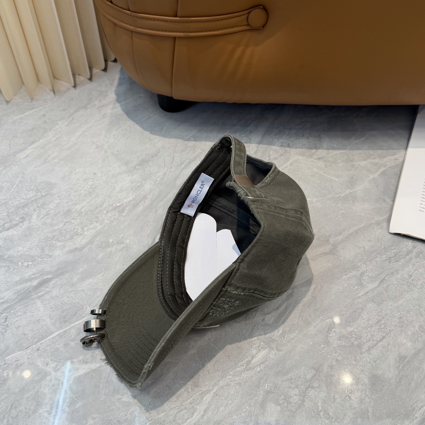 Moncler 蒙口MONCLER 新款棒球帽，炸街单品，风格很OK， . 博主的最爱 高品质舒适透气，凹造型很