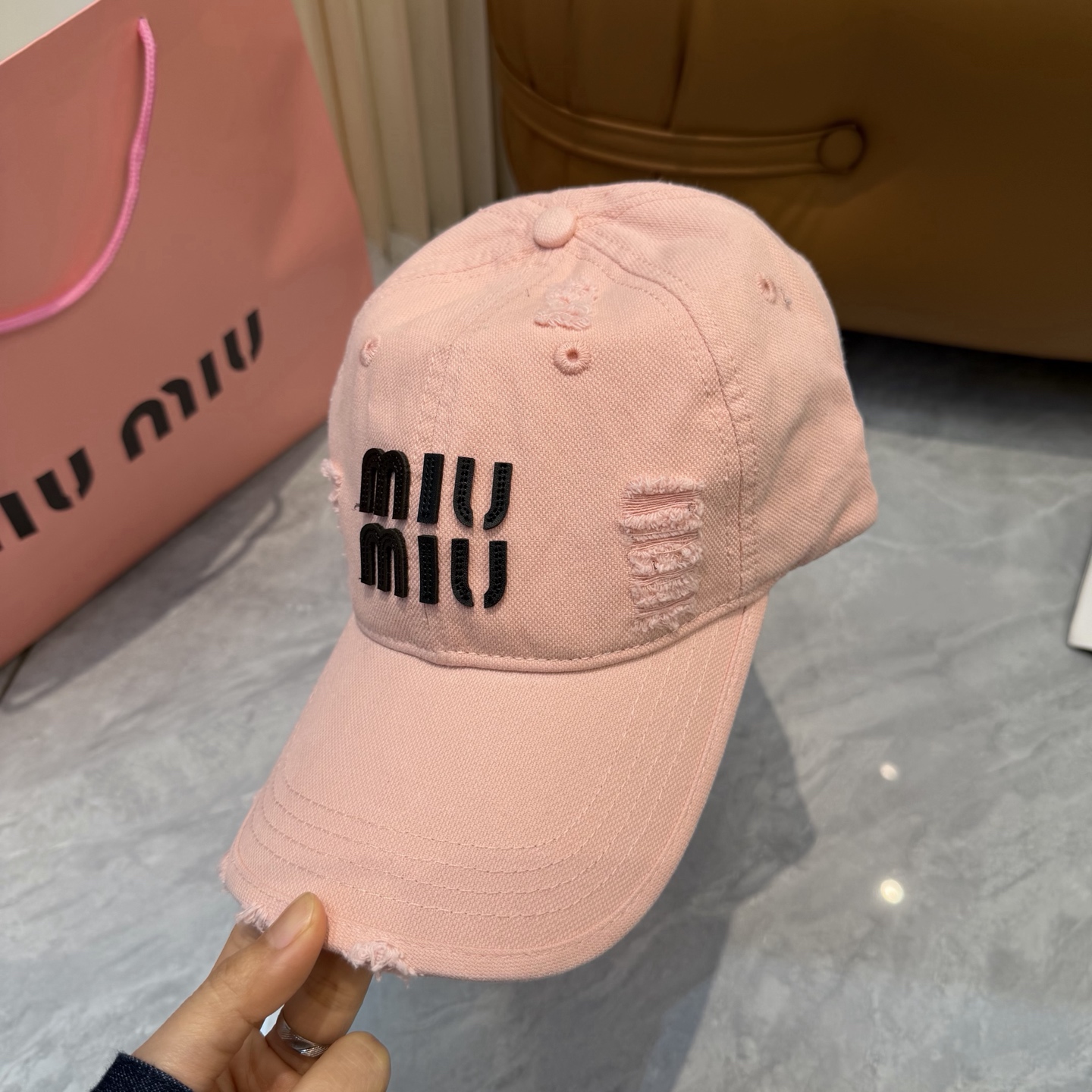Miu Miu MIUMIU～26春季新款棒球帽