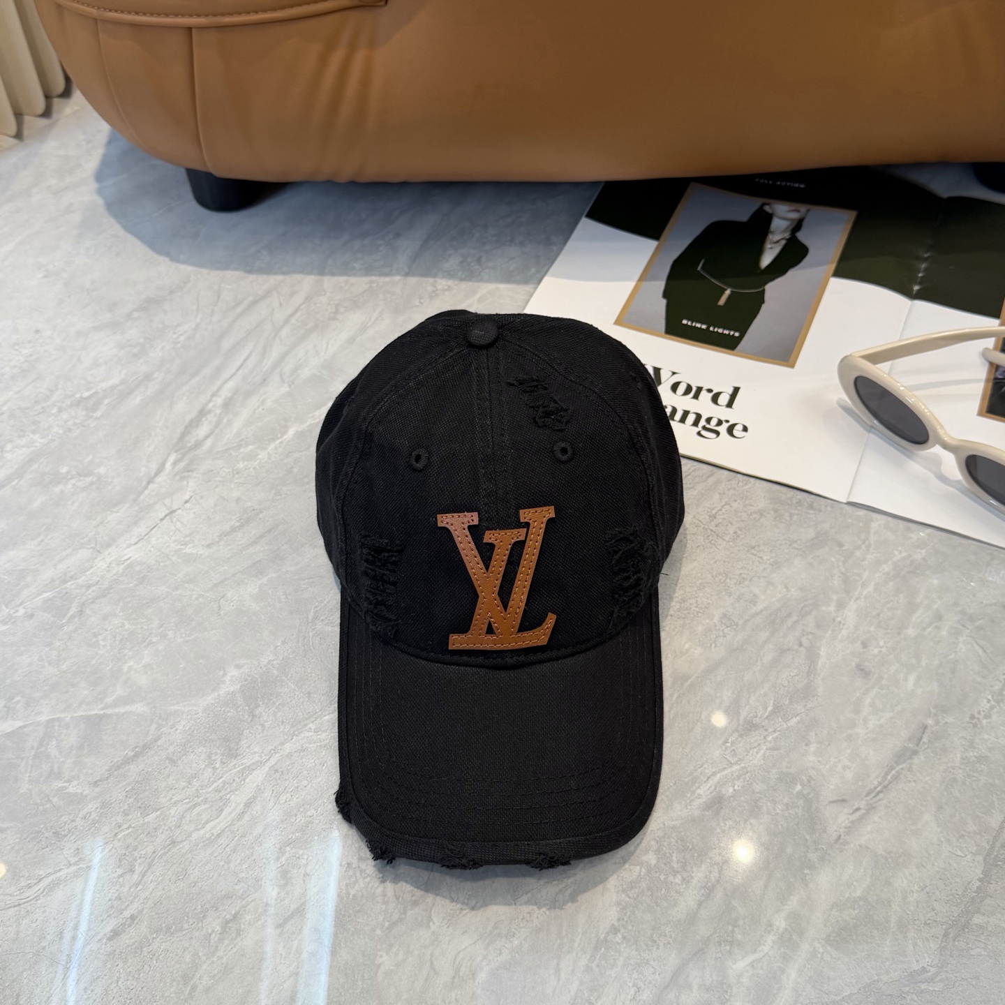 🧢LV路易威登🧢 春夏新款 四季可用，出门必备，非常显脸小
