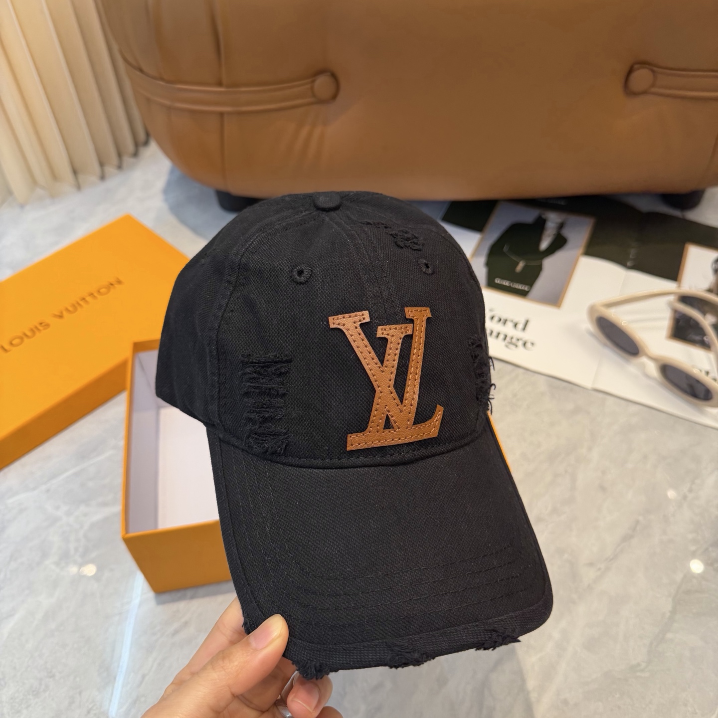 🧢LV路易威登🧢 春夏新款 四季可用，出门必备，非常显脸小