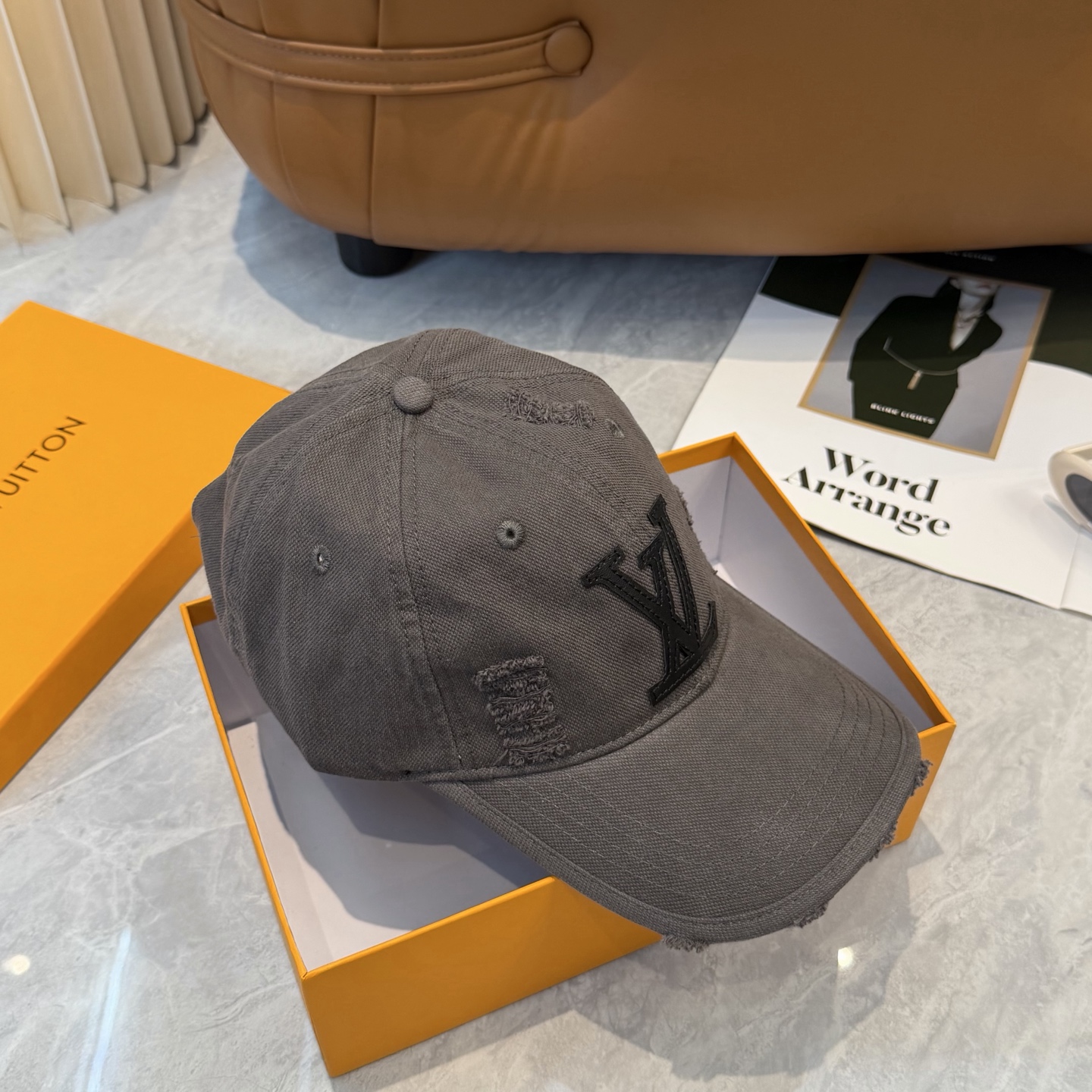 🧢LV路易威登🧢 春夏新款 四季可用，出门必备，非常显脸小