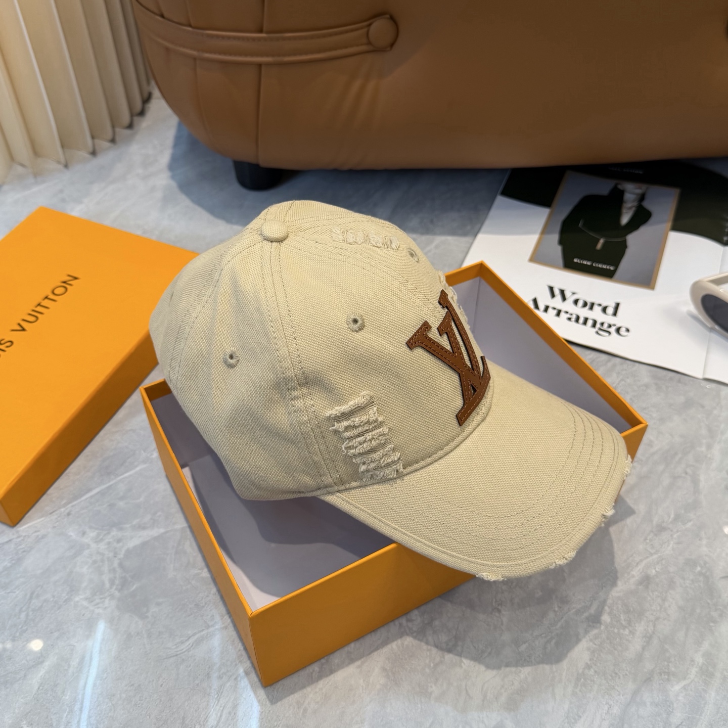 🧢LV路易威登🧢 春夏新款 四季可用，出门必备，非常显脸小
