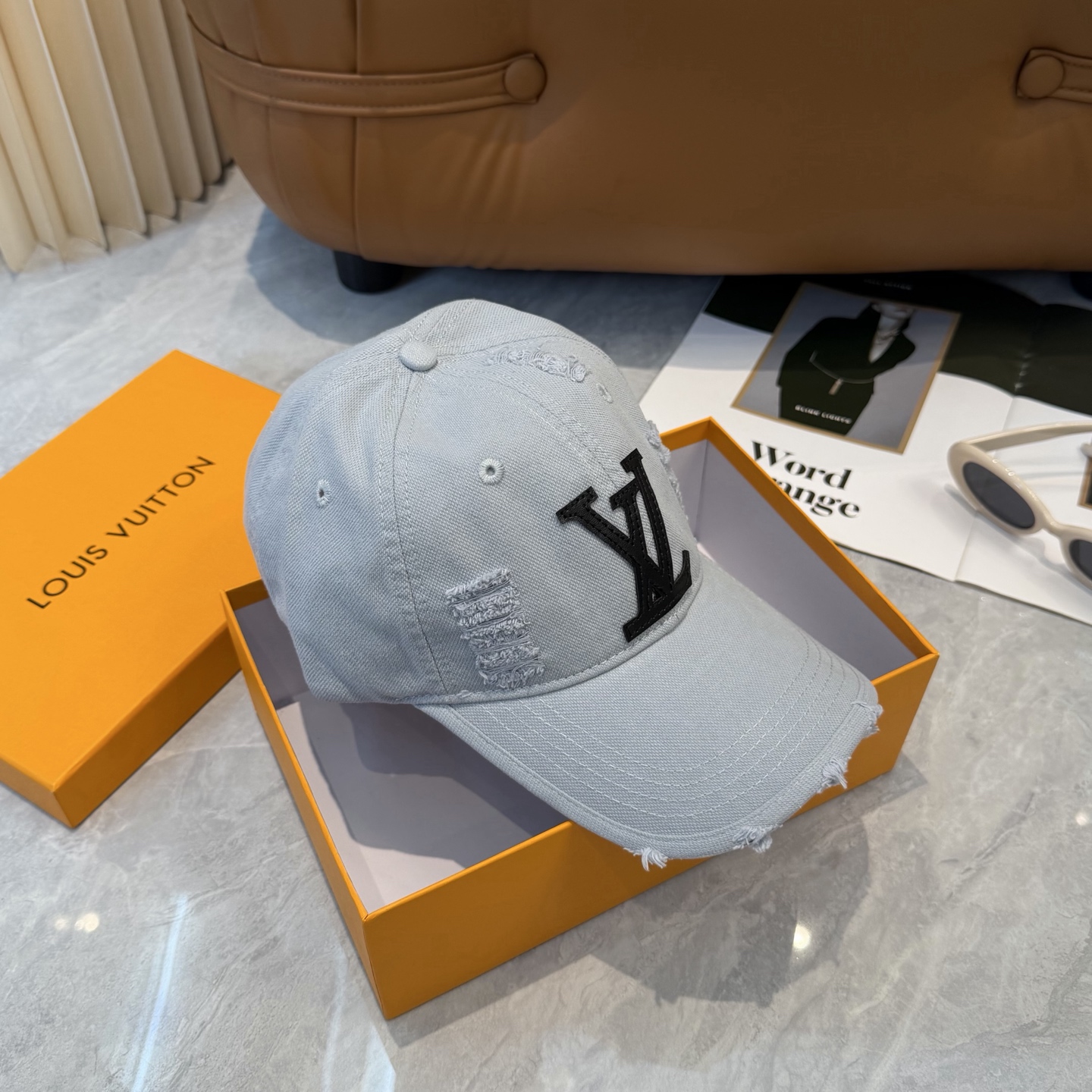 🧢LV路易威登🧢 春夏新款 四季可用，出门必备，非常显脸小