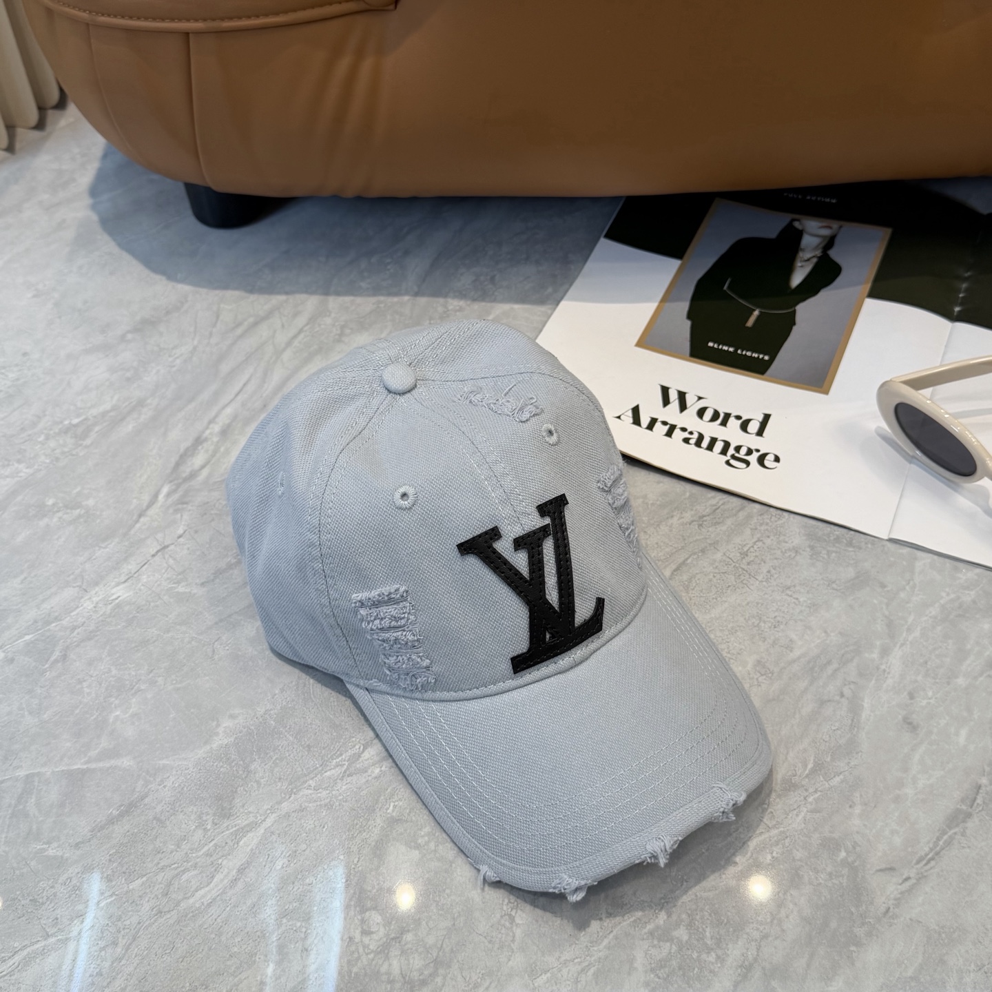 🧢LV路易威登🧢 春夏新款 四季可用，出门必备，非常显脸小