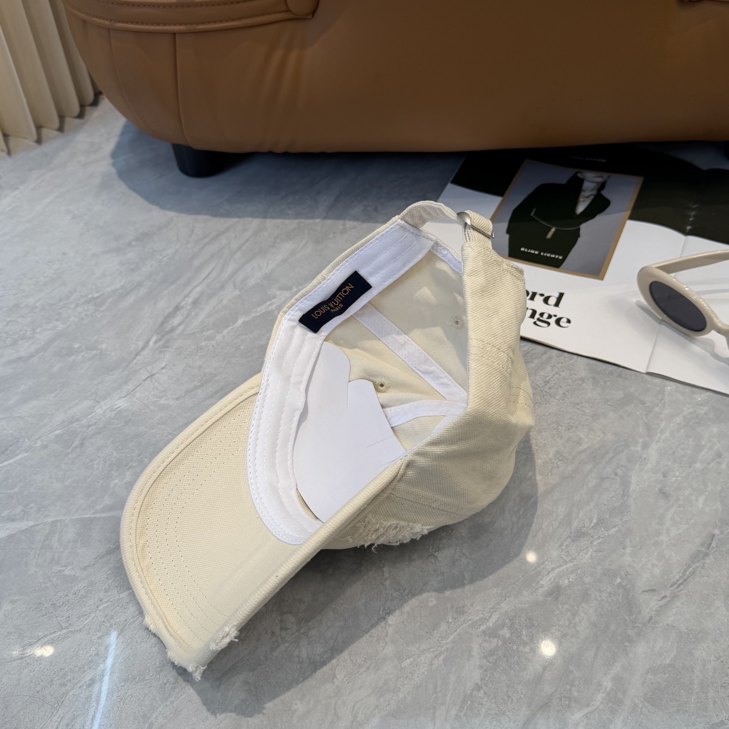 🧢LV路易威登🧢 春夏新款 四季可用，出门必备，非常显脸小