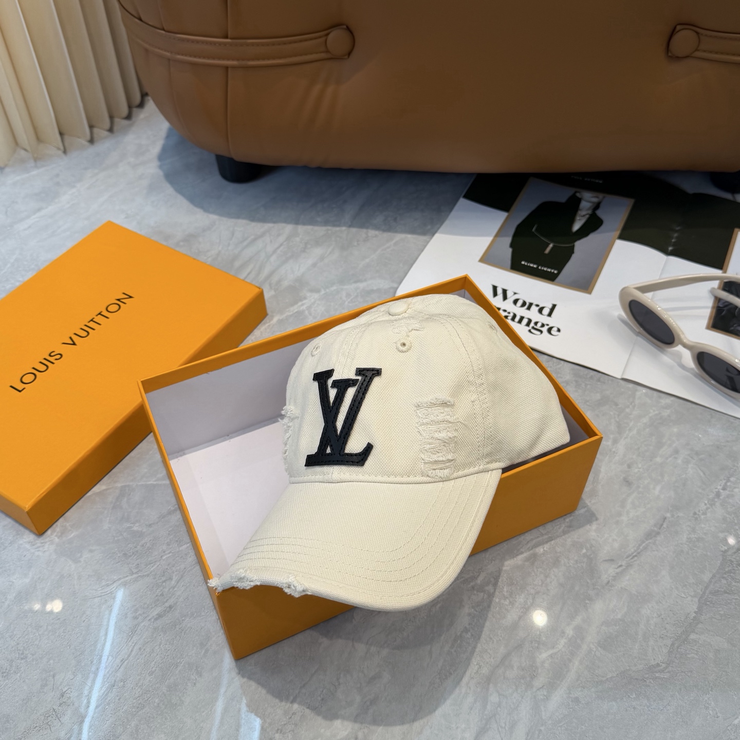 🧢LV路易威登🧢 春夏新款 四季可用，出门必备，非常显脸小