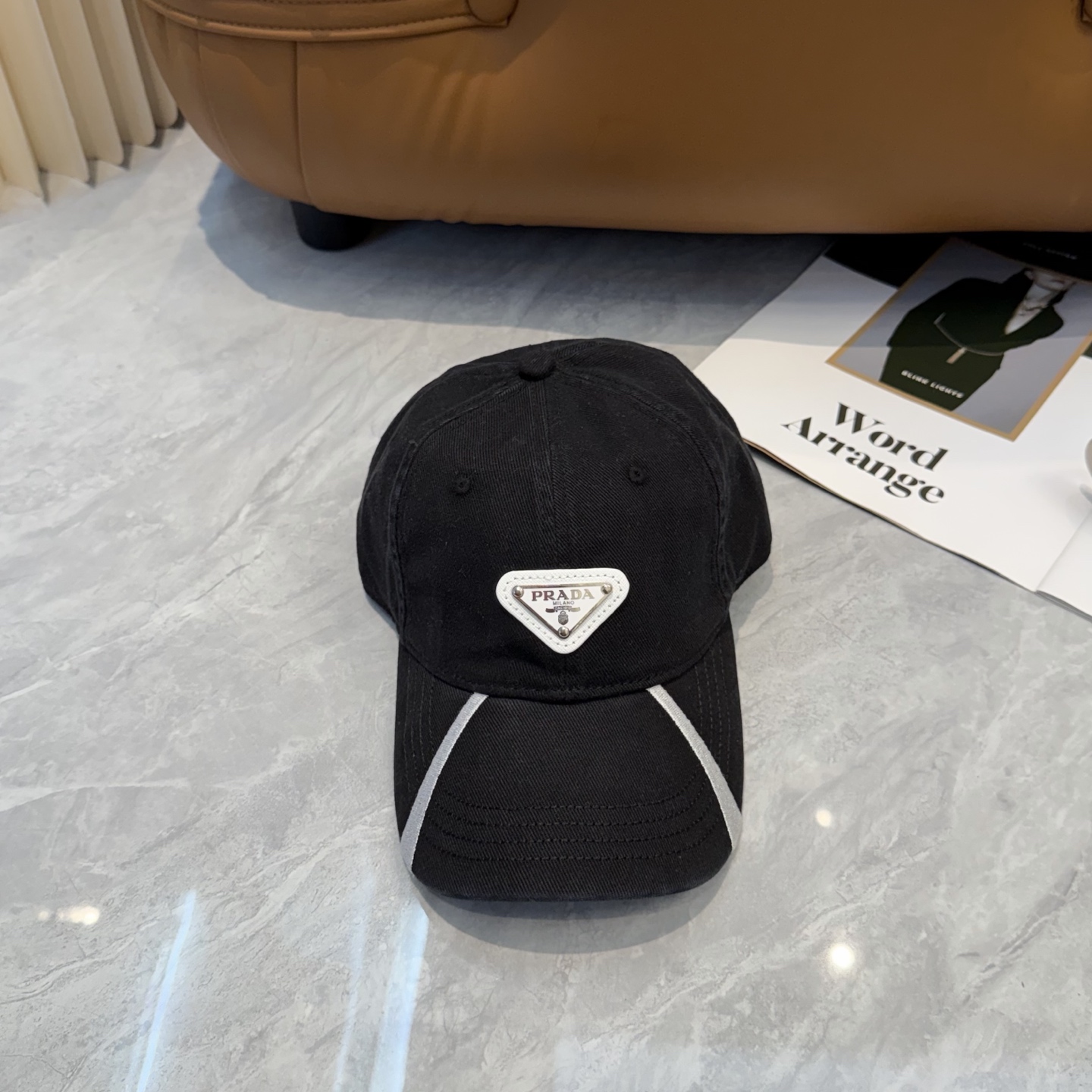 普拉达 Prada🆕新款个性棒球帽，高品质透气性巨佳，四季佩戴款高颜值时尚单品！男女同款