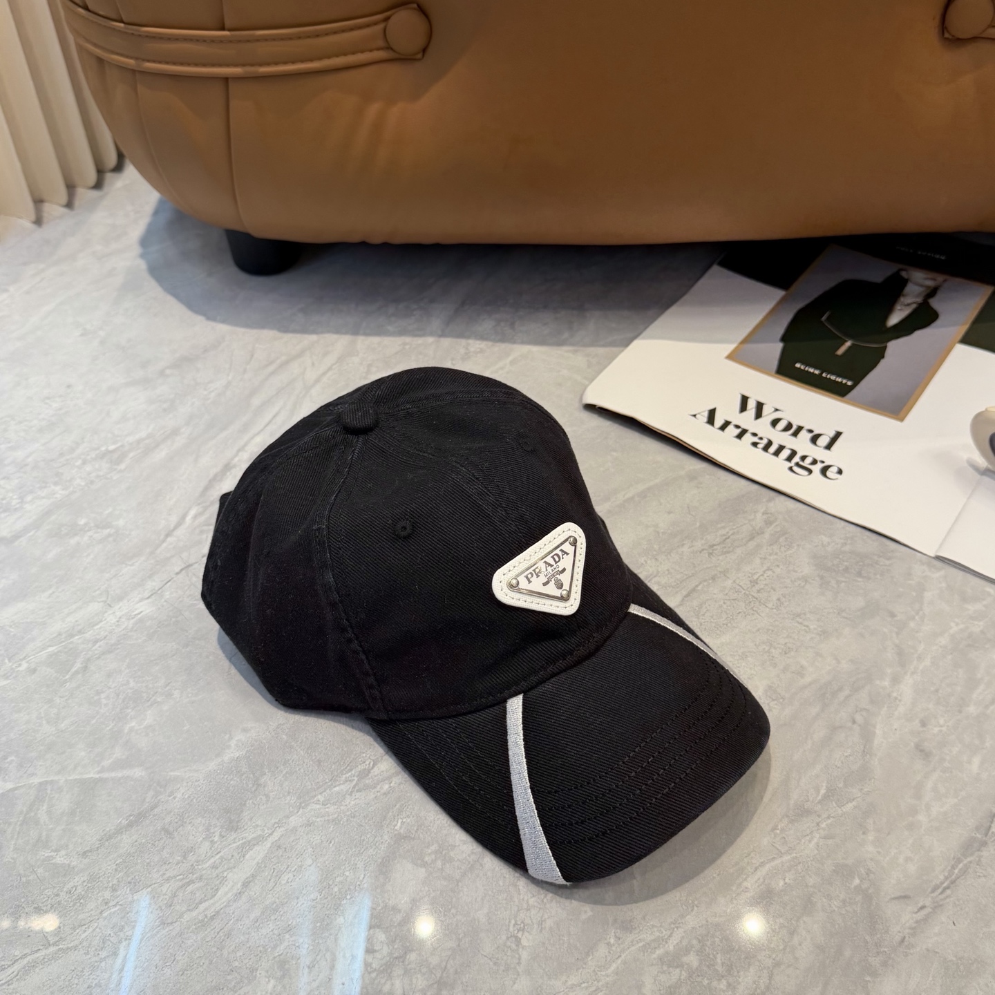 普拉达 Prada🆕新款个性棒球帽，高品质透气性巨佳，四季佩戴款高颜值时尚单品！男女同款