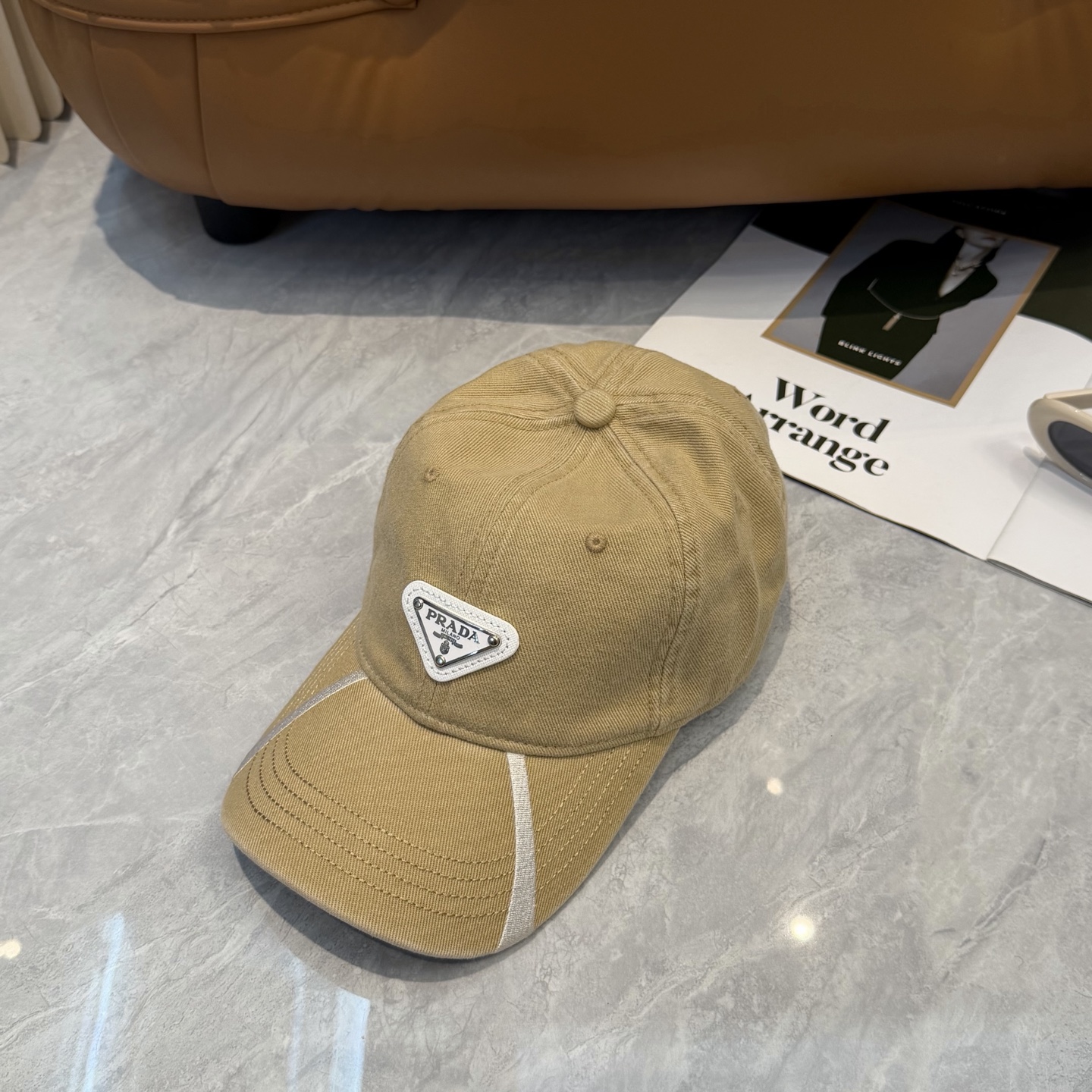 普拉达 Prada🆕新款个性棒球帽，高品质透气性巨佳，四季佩戴款高颜值时尚单品！男女同款