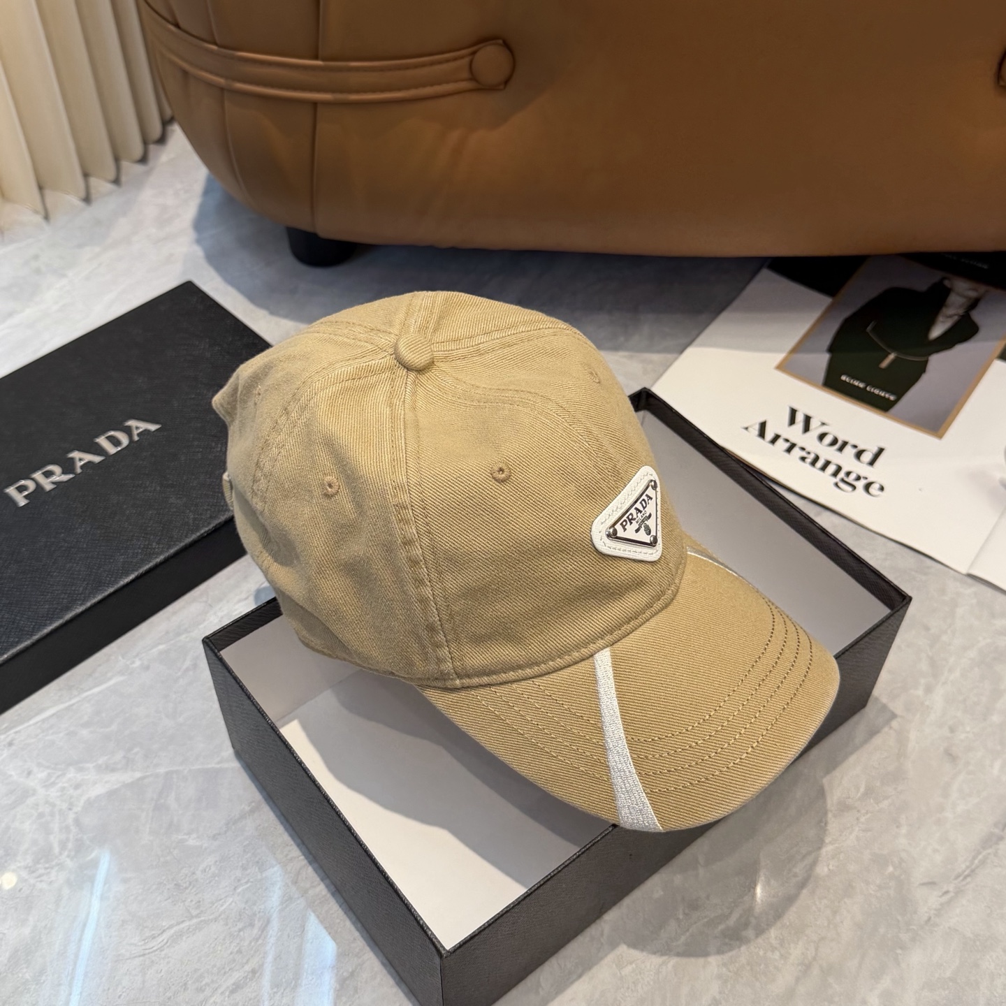 普拉达 Prada🆕新款个性棒球帽，高品质透气性巨佳，四季佩戴款高颜值时尚单品！男女同款