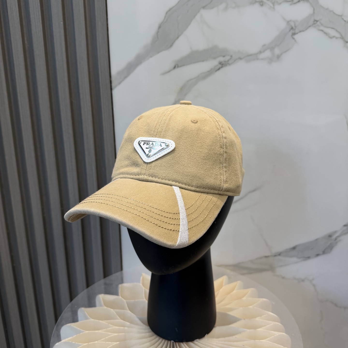 普拉达 Prada🆕新款个性棒球帽，高品质透气性巨佳，四季佩戴款高颜值时尚单品！男女同款