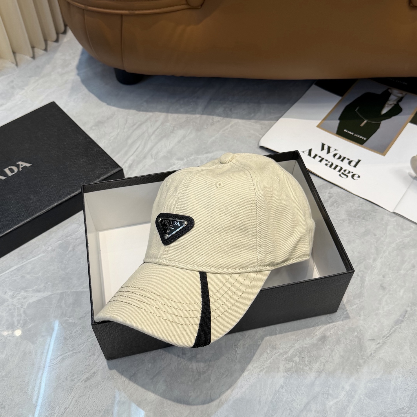 普拉达 Prada🆕新款个性棒球帽，高品质透气性巨佳，四季佩戴款高颜值时尚单品！男女同款