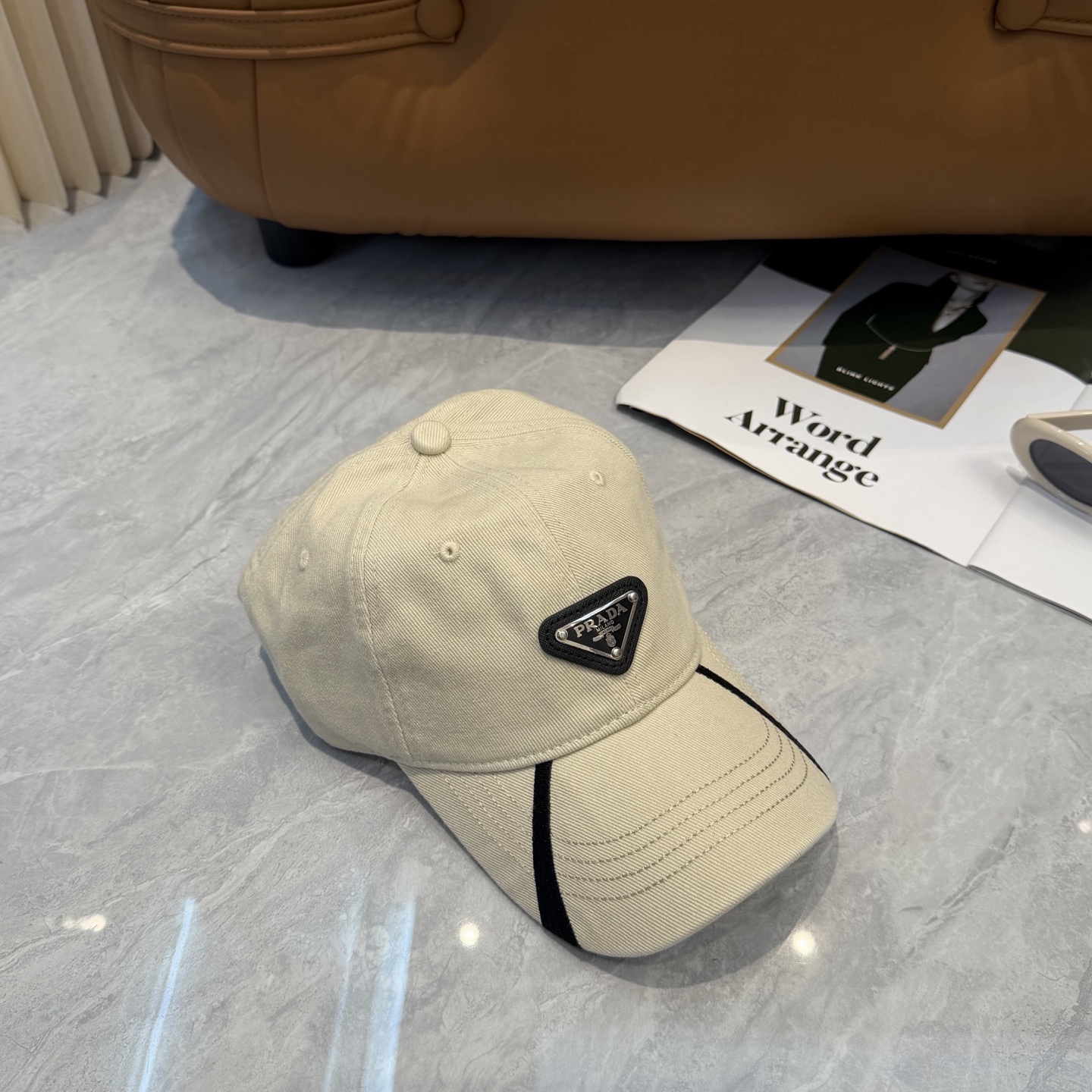 普拉达 Prada🆕新款个性棒球帽，高品质透气性巨佳，四季佩戴款高颜值时尚单品！男女同款