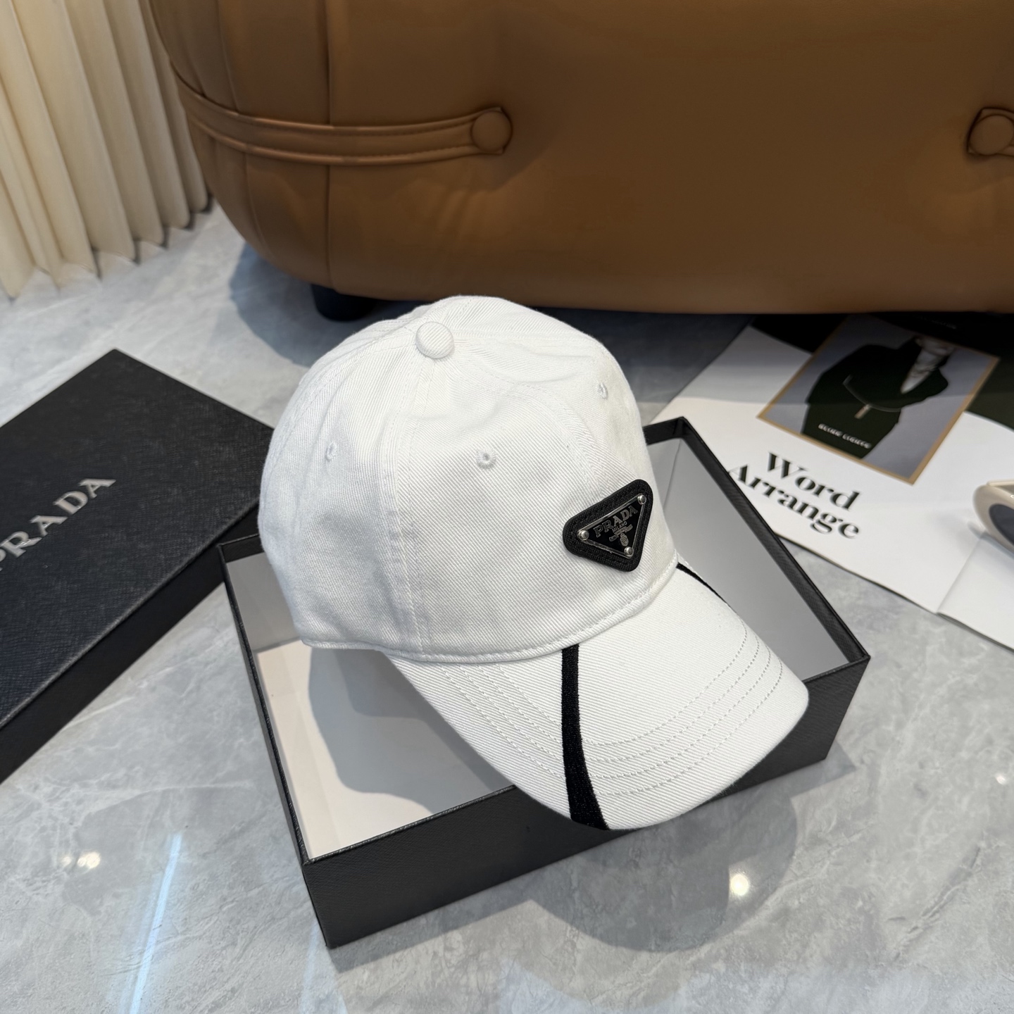 普拉达 Prada🆕新款个性棒球帽，高品质透气性巨佳，四季佩戴款高颜值时尚单品！男女同款