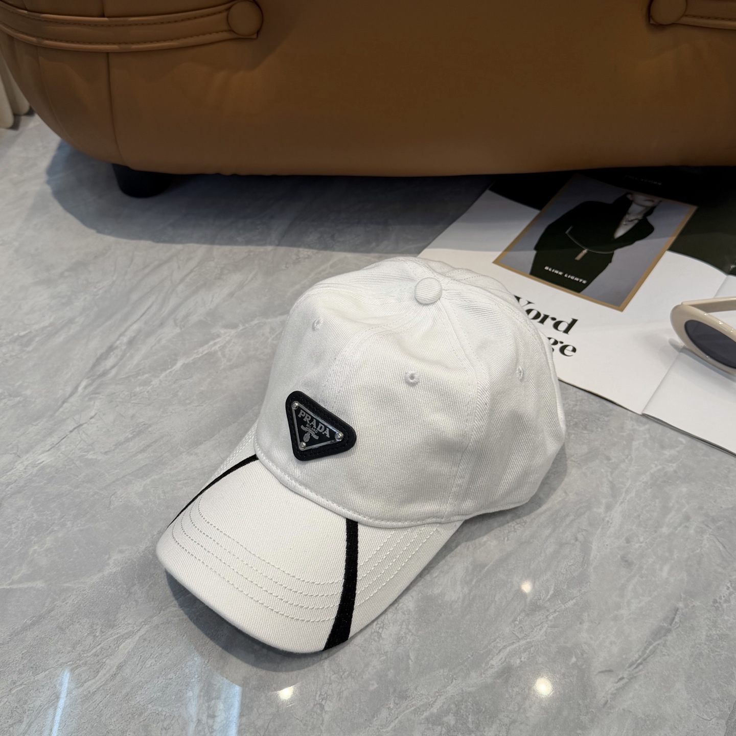 普拉达 Prada🆕新款个性棒球帽，高品质透气性巨佳，四季佩戴款高颜值时尚单品！男女同款