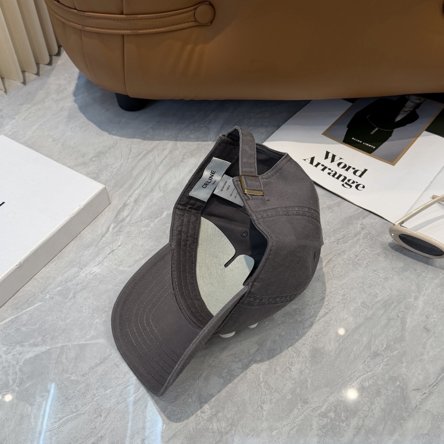 💛配防尘袋【CELINE赛琳】新款简约棒球帽，新款出货，大牌款超好搭配，赶紧入手！