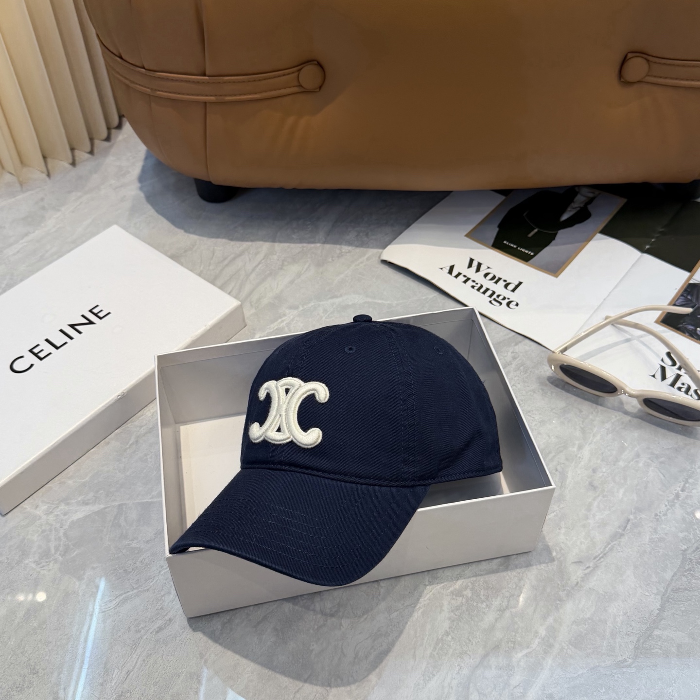 💛配防尘袋【CELINE赛琳】新款简约棒球帽，新款出货，大牌款超好搭配，赶紧入手！