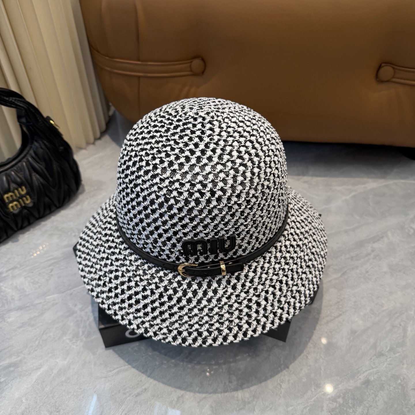 Miu Miu miumiu缪缪 新款草帽女夏天法式遮阳帽度假大檐防晒太阳帽子，镂空 拍照透气网眼田园海边沙滩帽