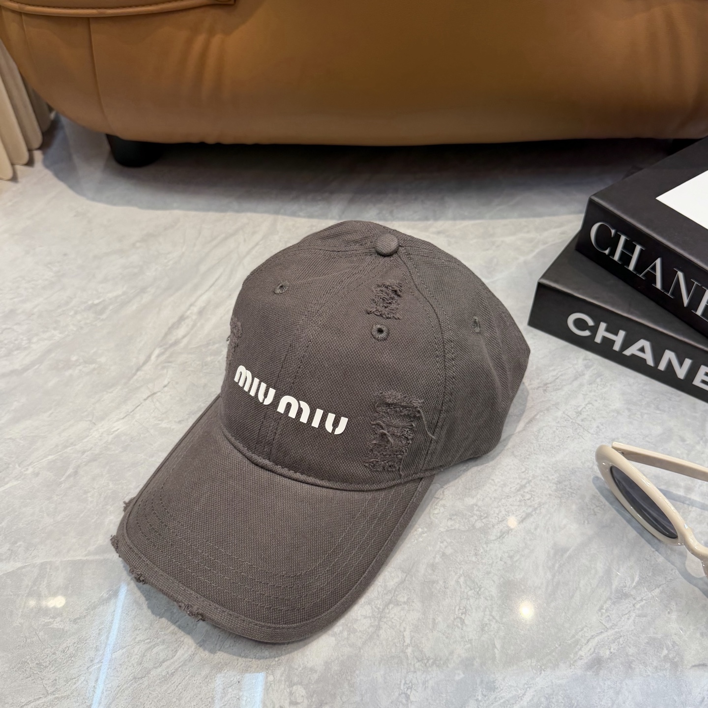 miumiu新款多巴胺四季棒球帽当下爆热的色系-街头感十足！潮流百搭，小红书种草，毒药Get上你们的男朋