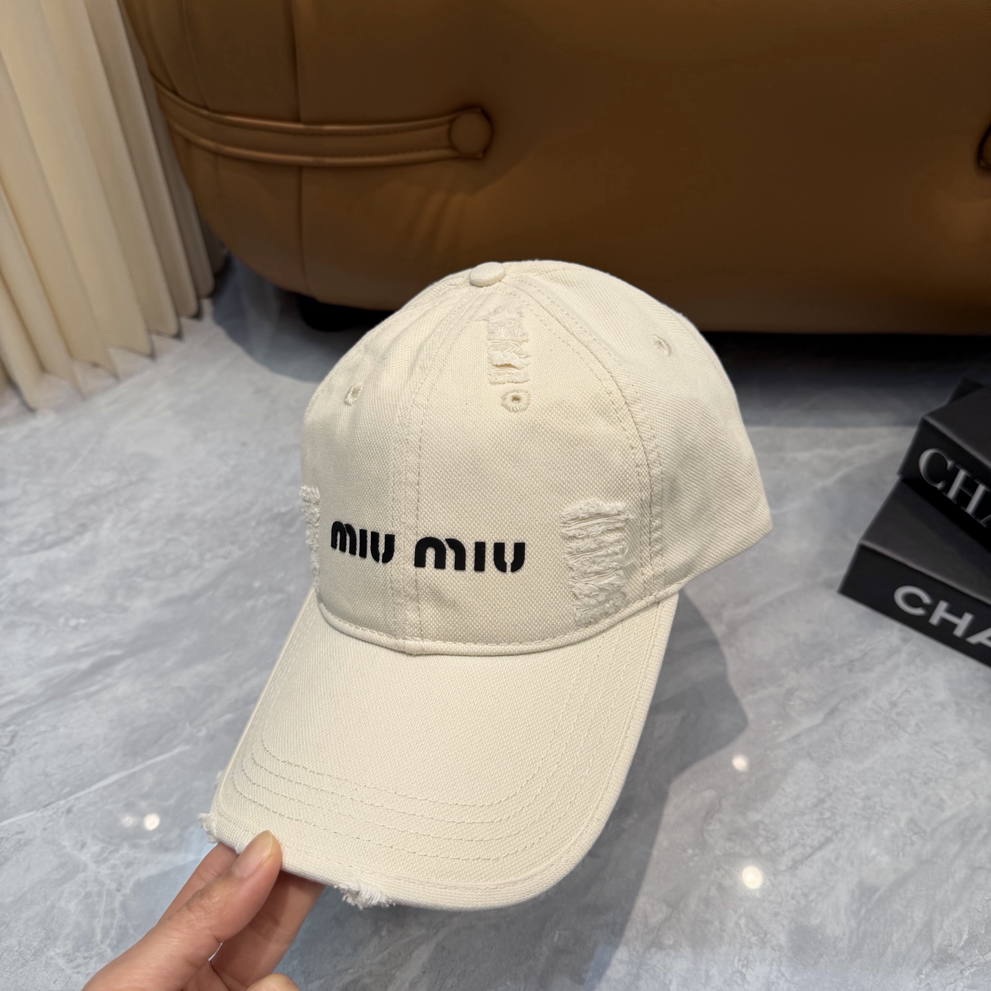 miumiu新款多巴胺四季棒球帽当下爆热的色系-街头感十足！潮流百搭，小红书种草，毒药Get上你们的男朋