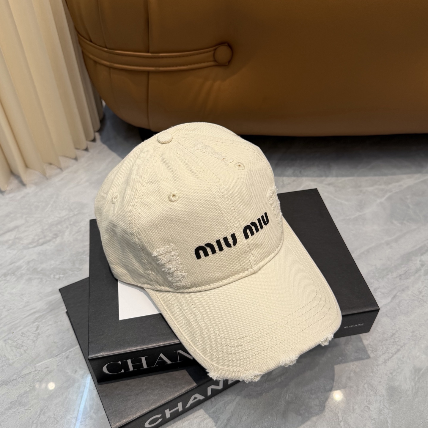miumiu新款多巴胺四季棒球帽当下爆热的色系-街头感十足！潮流百搭，小红书种草，毒药Get上你们的男朋