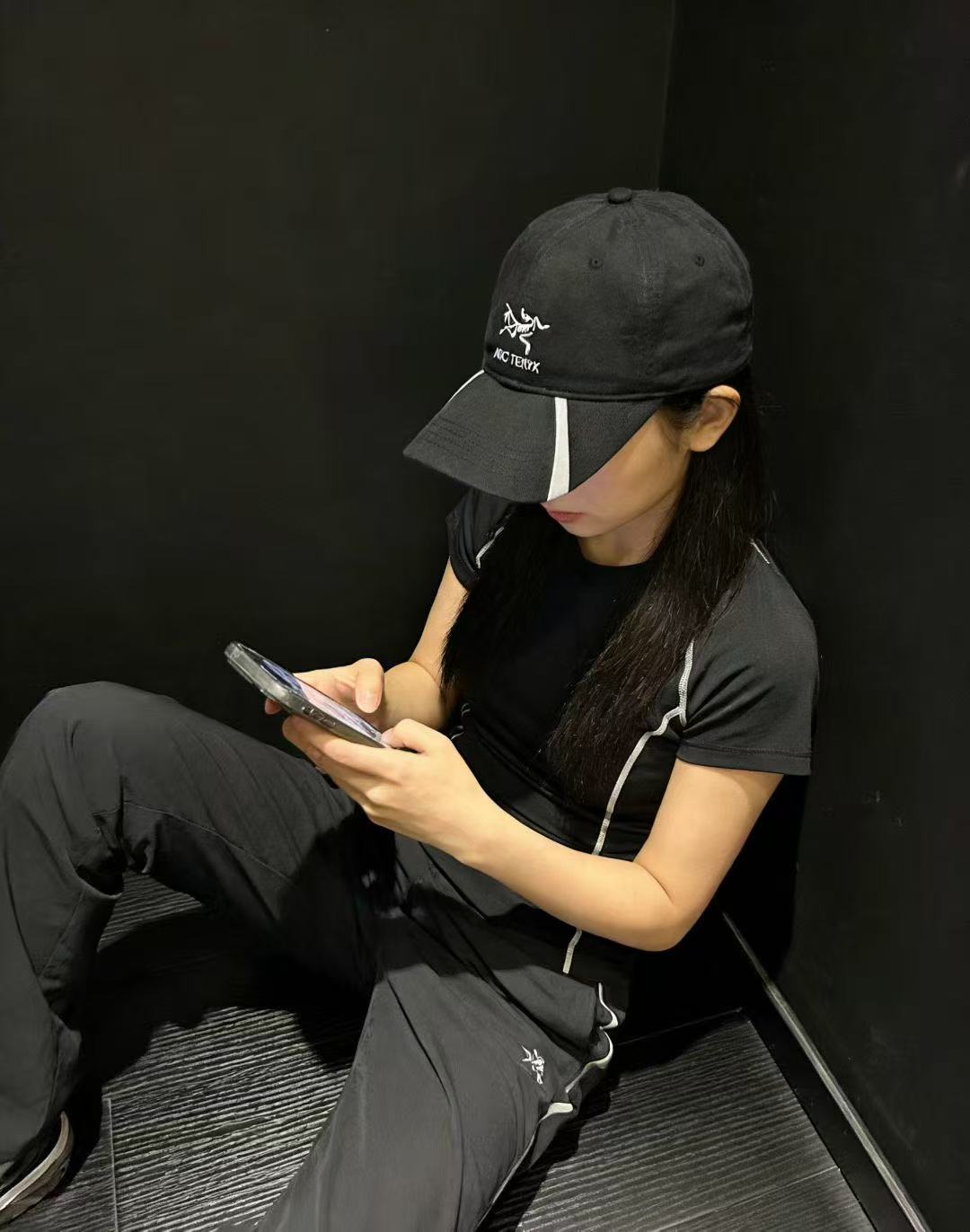 Arc'teryx 配防尘袋。【始祖鸟】新款简约 棒球帽，男女通用～简约百搭