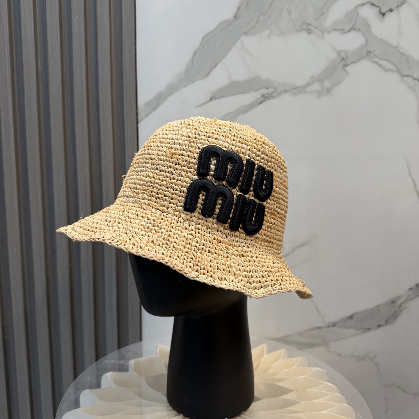 Miu Miu 春夏日休闲草帽 度假logo 进口 拉菲编织草帽子