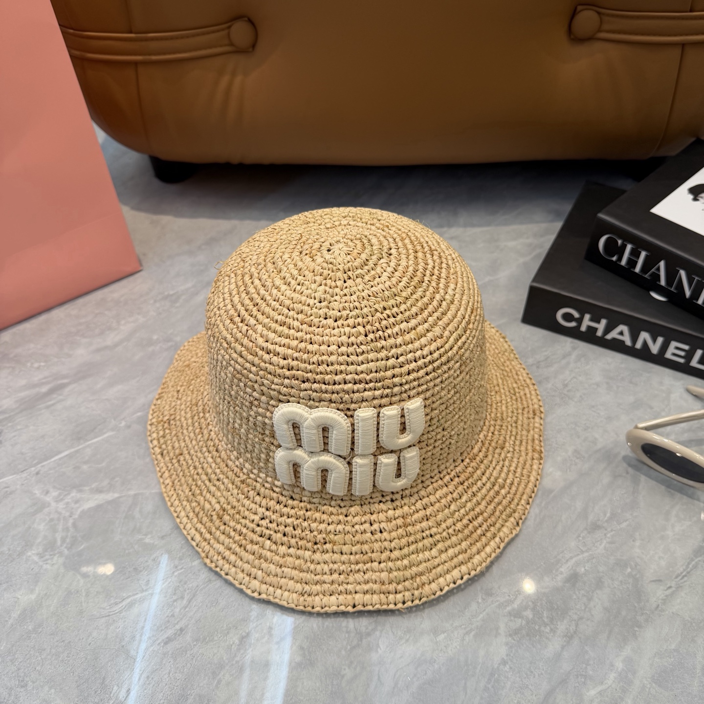 Miu Miu 春夏日休闲草帽 度假logo 进口 拉菲编织草帽子