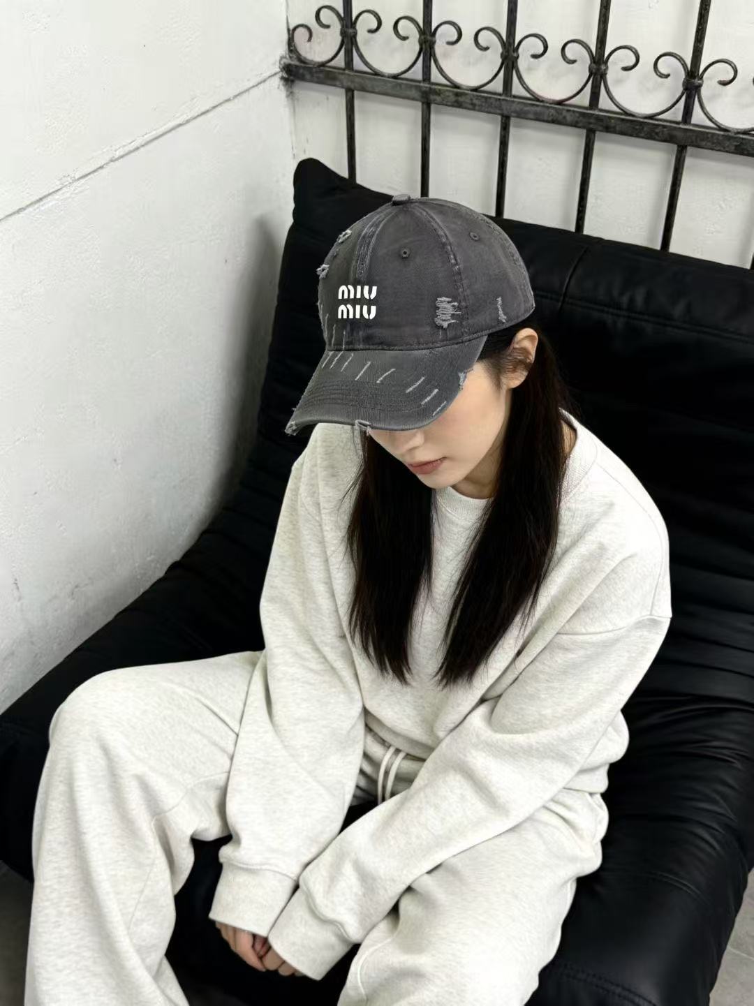 Miu Miu miumiu新款多巴胺四季棒球帽
