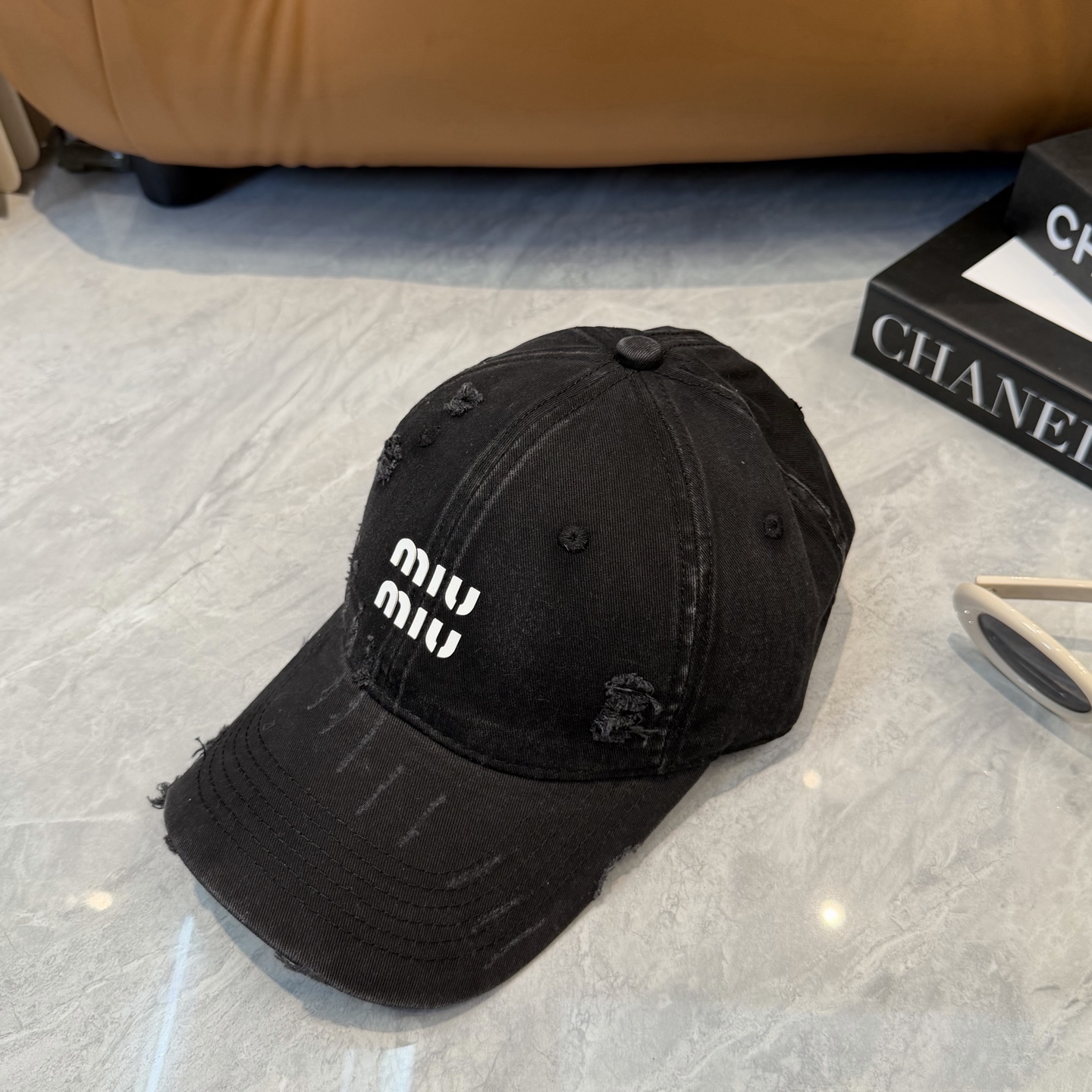 miumiu新款多巴胺四季棒球帽当下爆热的色系-街头感十足！潮流百搭，小红书种草，毒药Get上你们的男朋