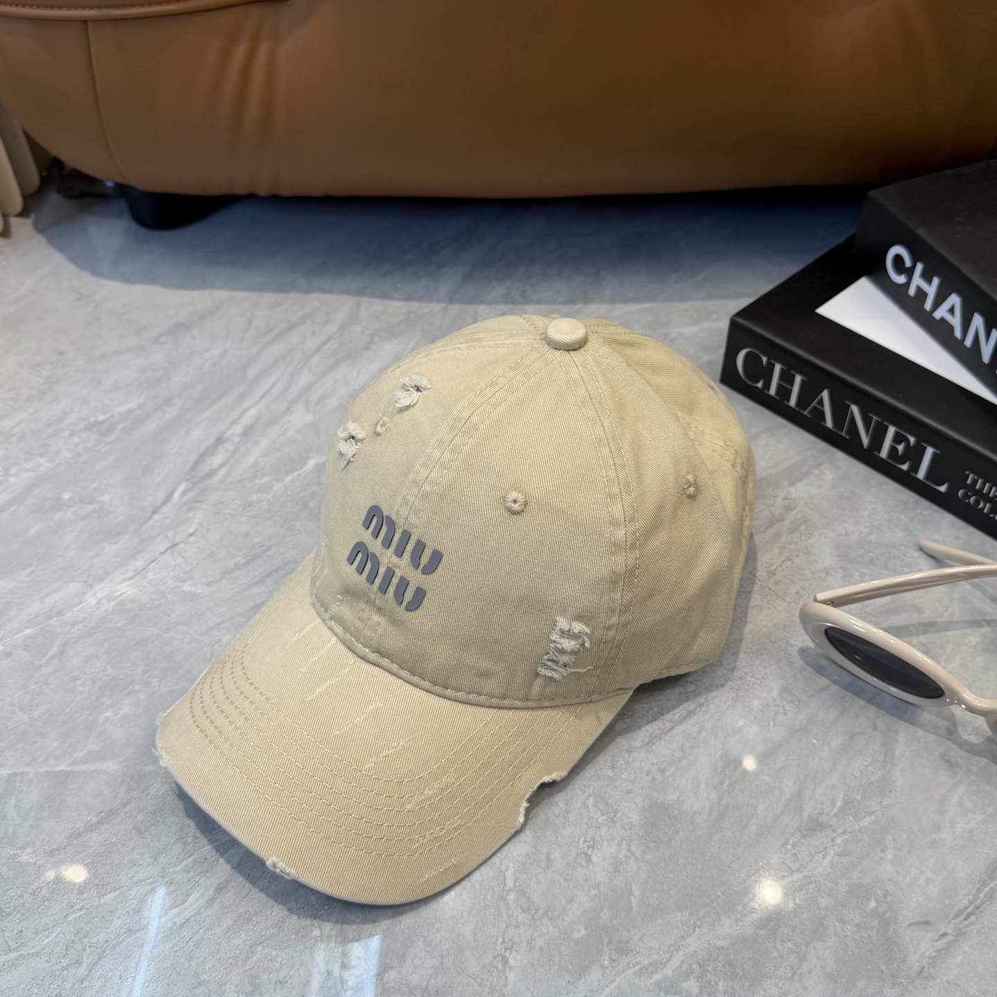 miumiu新款多巴胺四季棒球帽当下爆热的色系-街头感十足！潮流百搭，小红书种草，毒药Get上你们的男朋