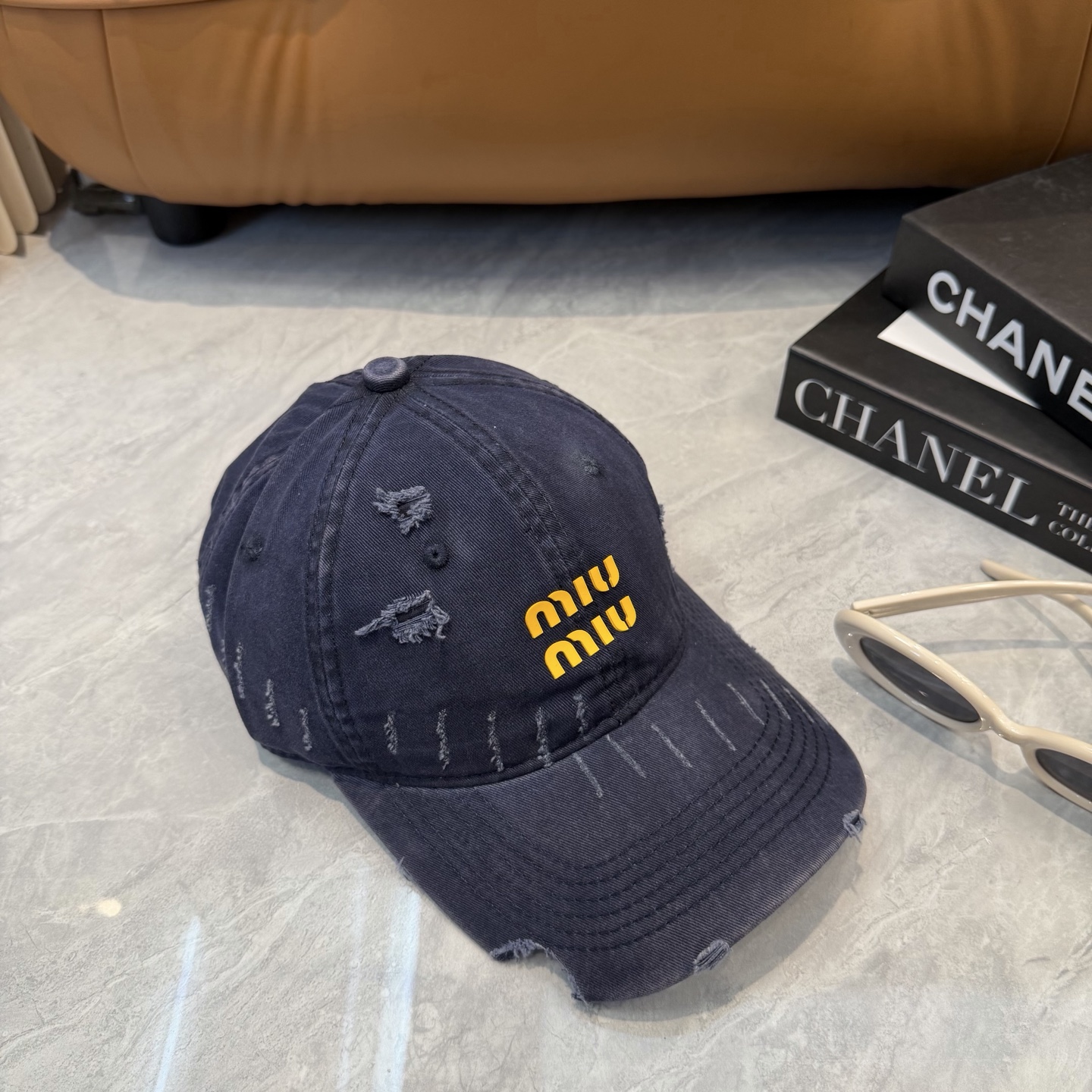 miumiu新款多巴胺四季棒球帽当下爆热的色系-街头感十足！潮流百搭，小红书种草，毒药Get上你们的男朋