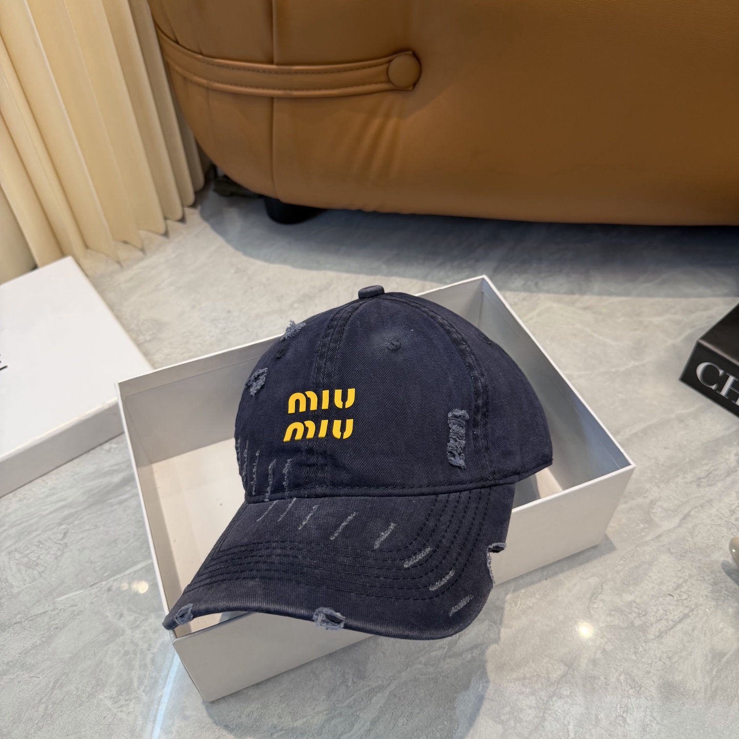 miumiu新款多巴胺四季棒球帽当下爆热的色系-街头感十足！潮流百搭，小红书种草，毒药Get上你们的男朋