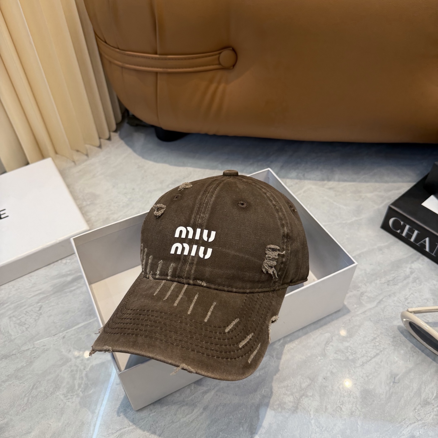miumiu新款多巴胺四季棒球帽当下爆热的色系-街头感十足！潮流百搭，小红书种草，毒药Get上你们的男朋