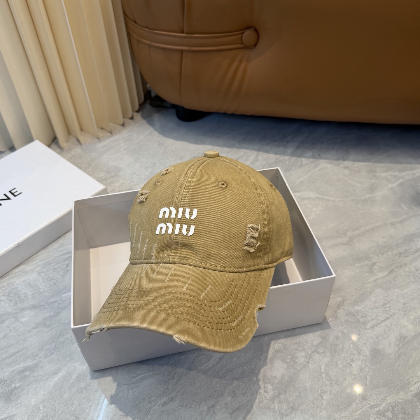 Miu Miu miumiu新款多巴胺四季棒球帽